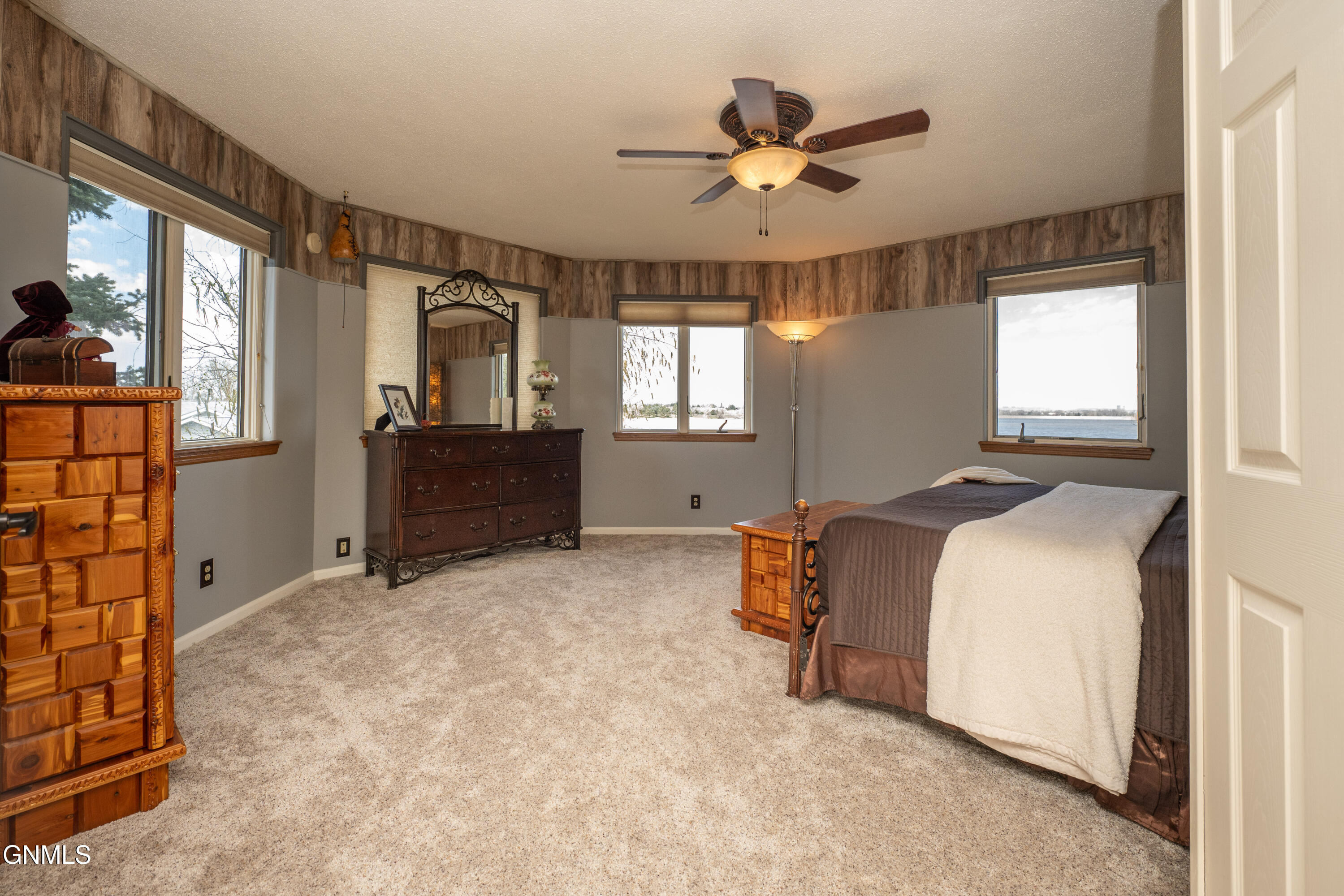 main property photo 63