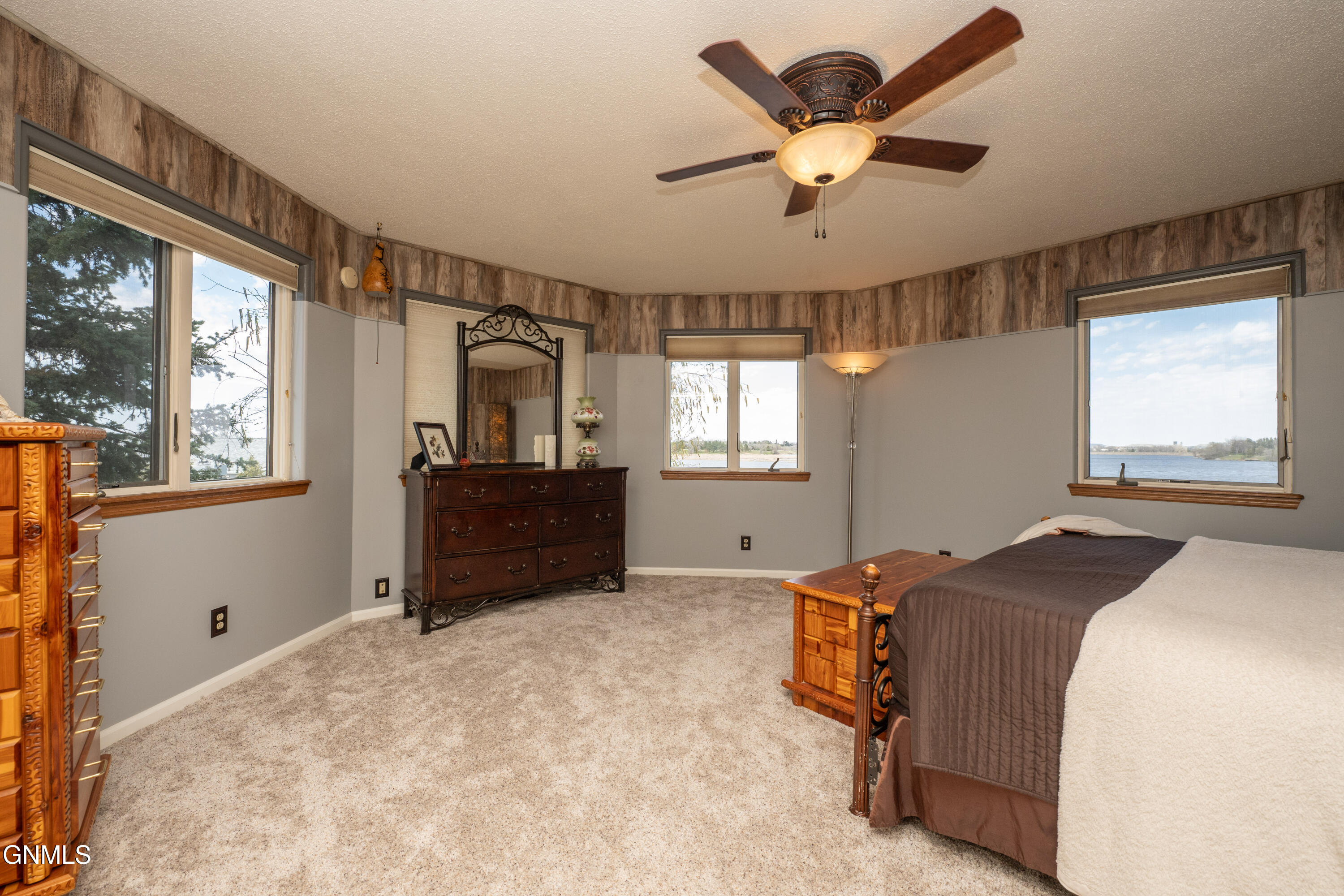 main property photo 67