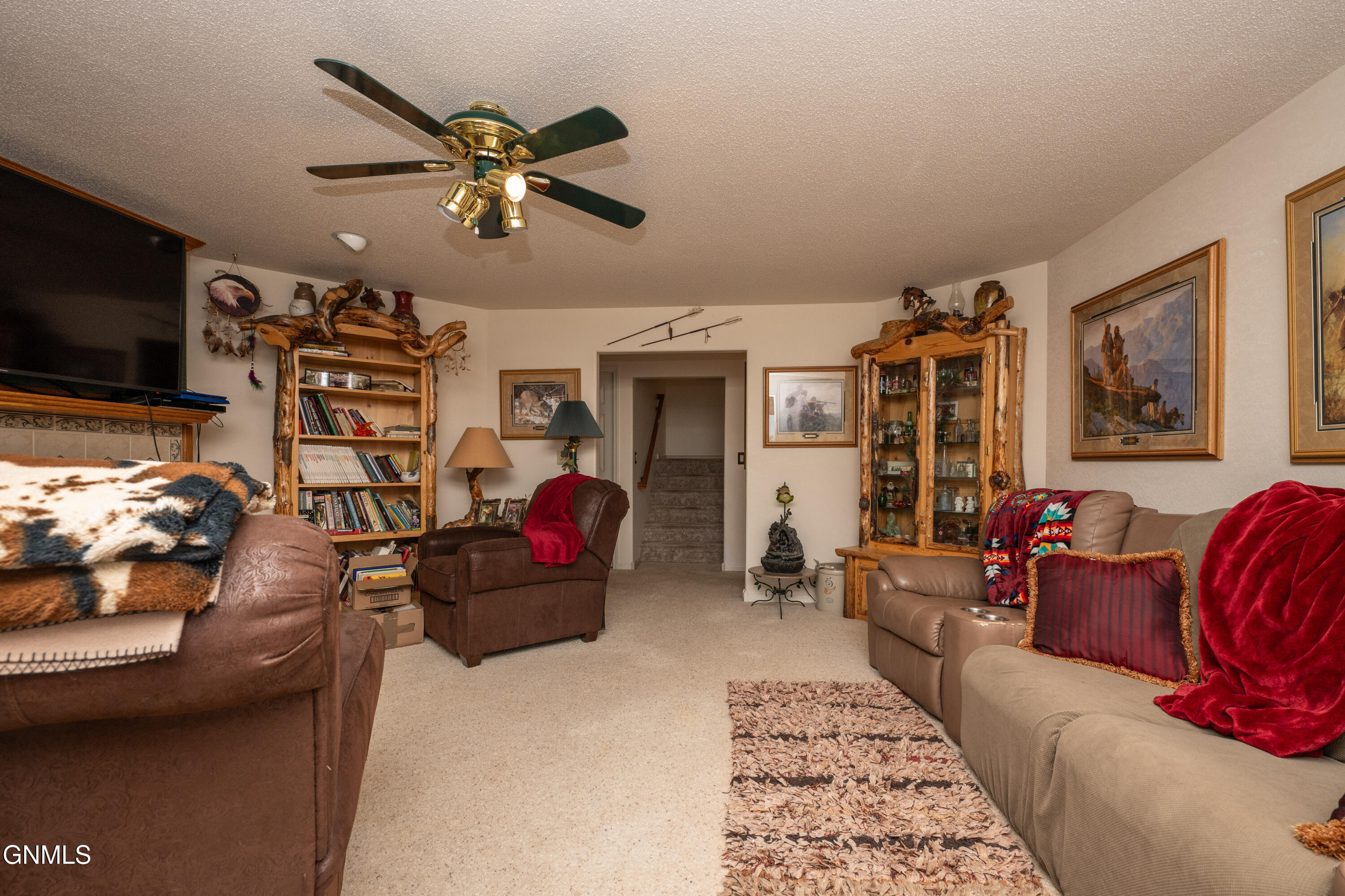 main property photo 81