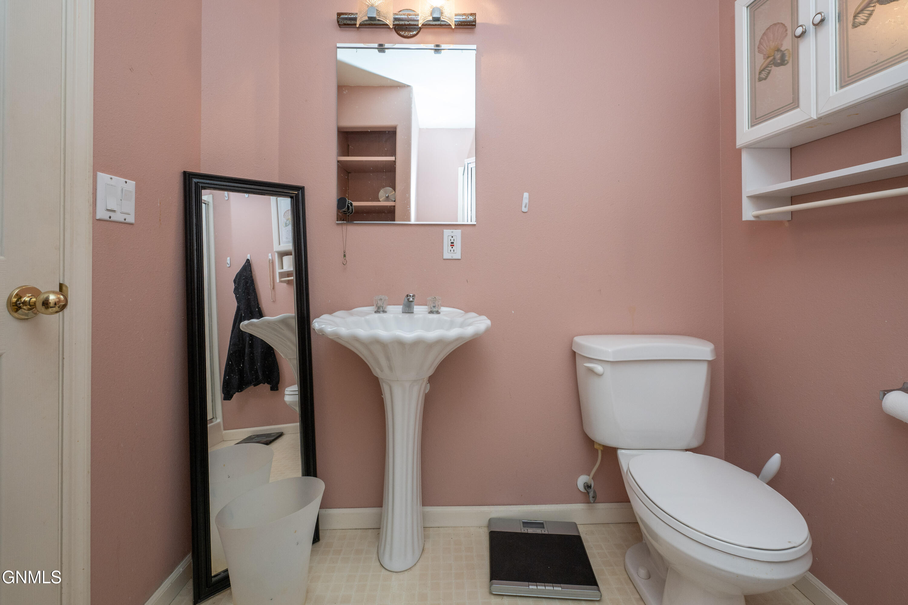 main property photo 84