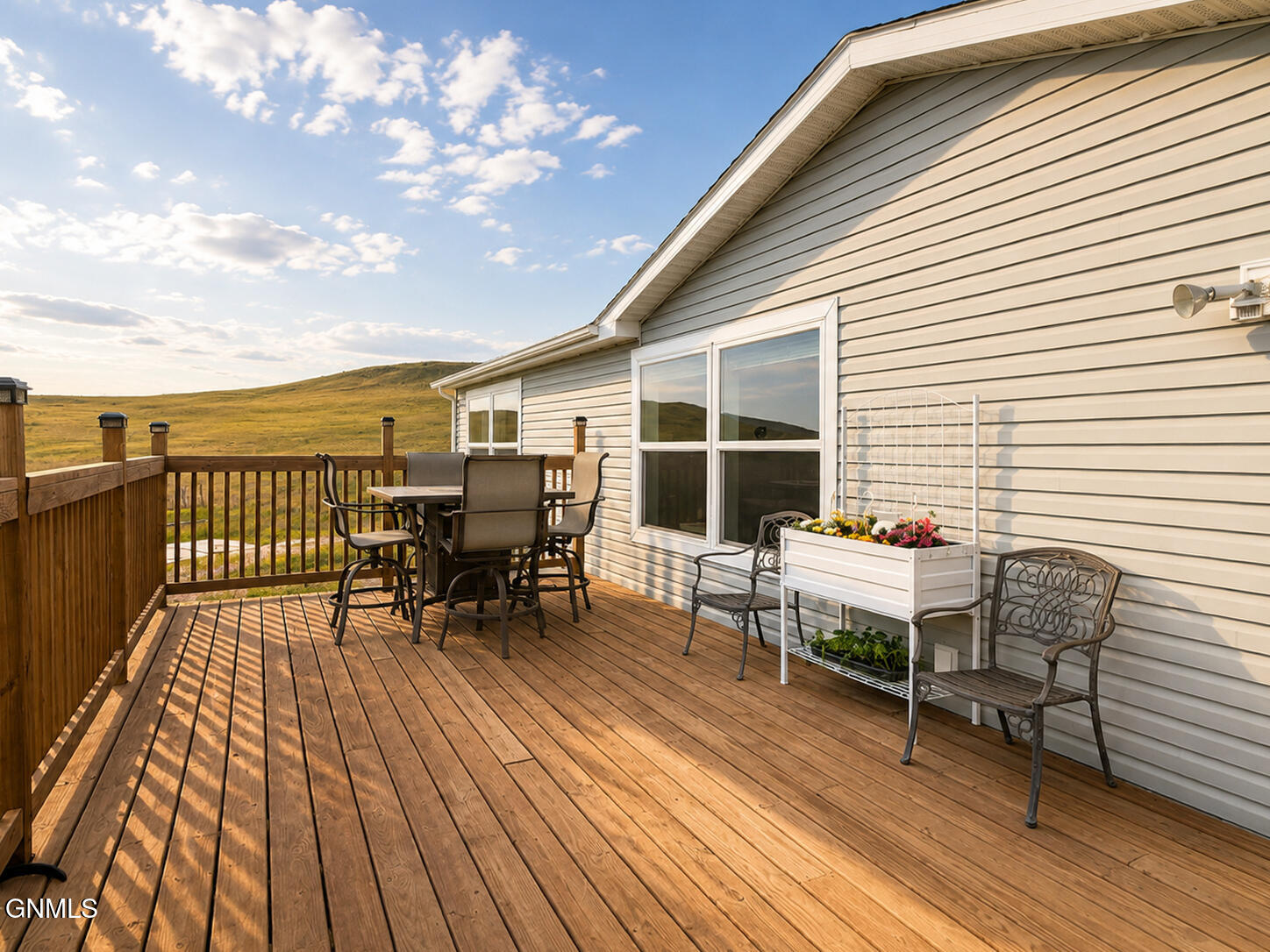 main property photo 19