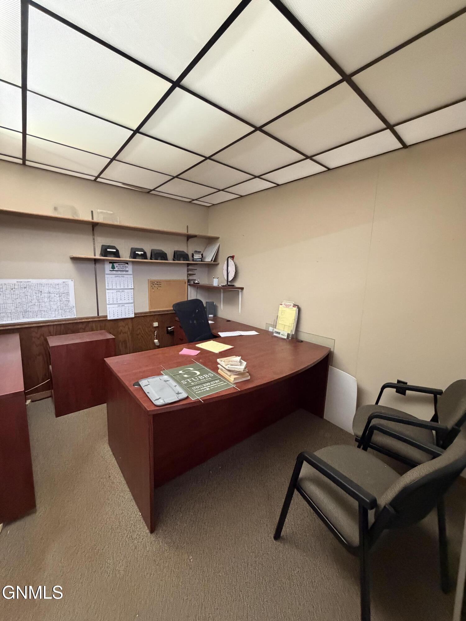main property photo 41