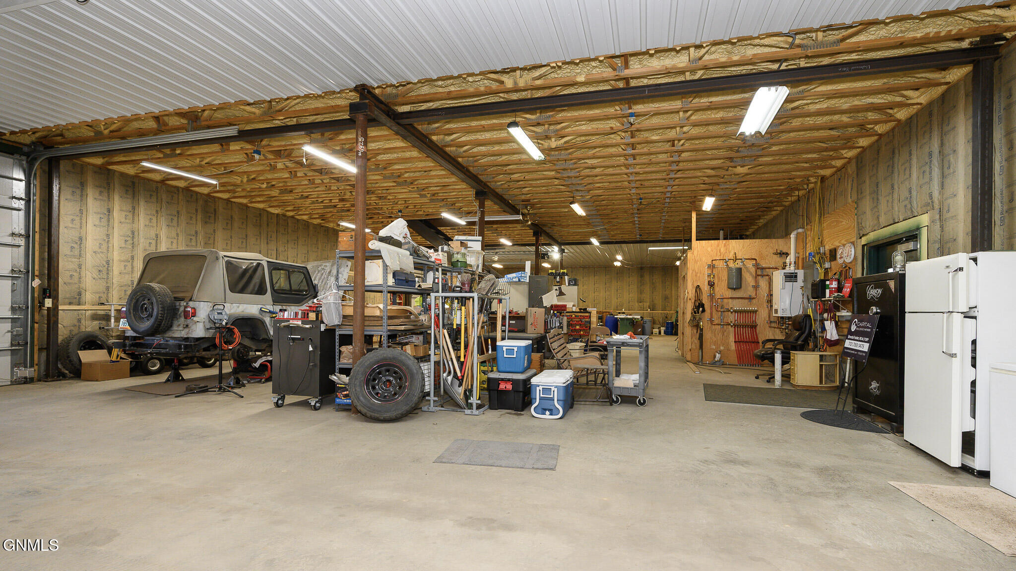 main property photo 17