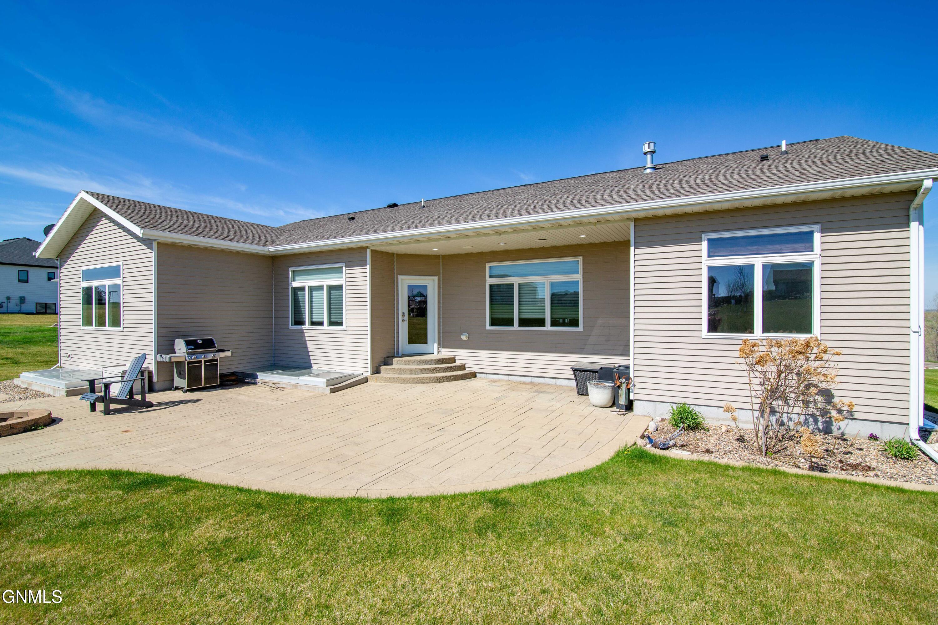 main property photo 65