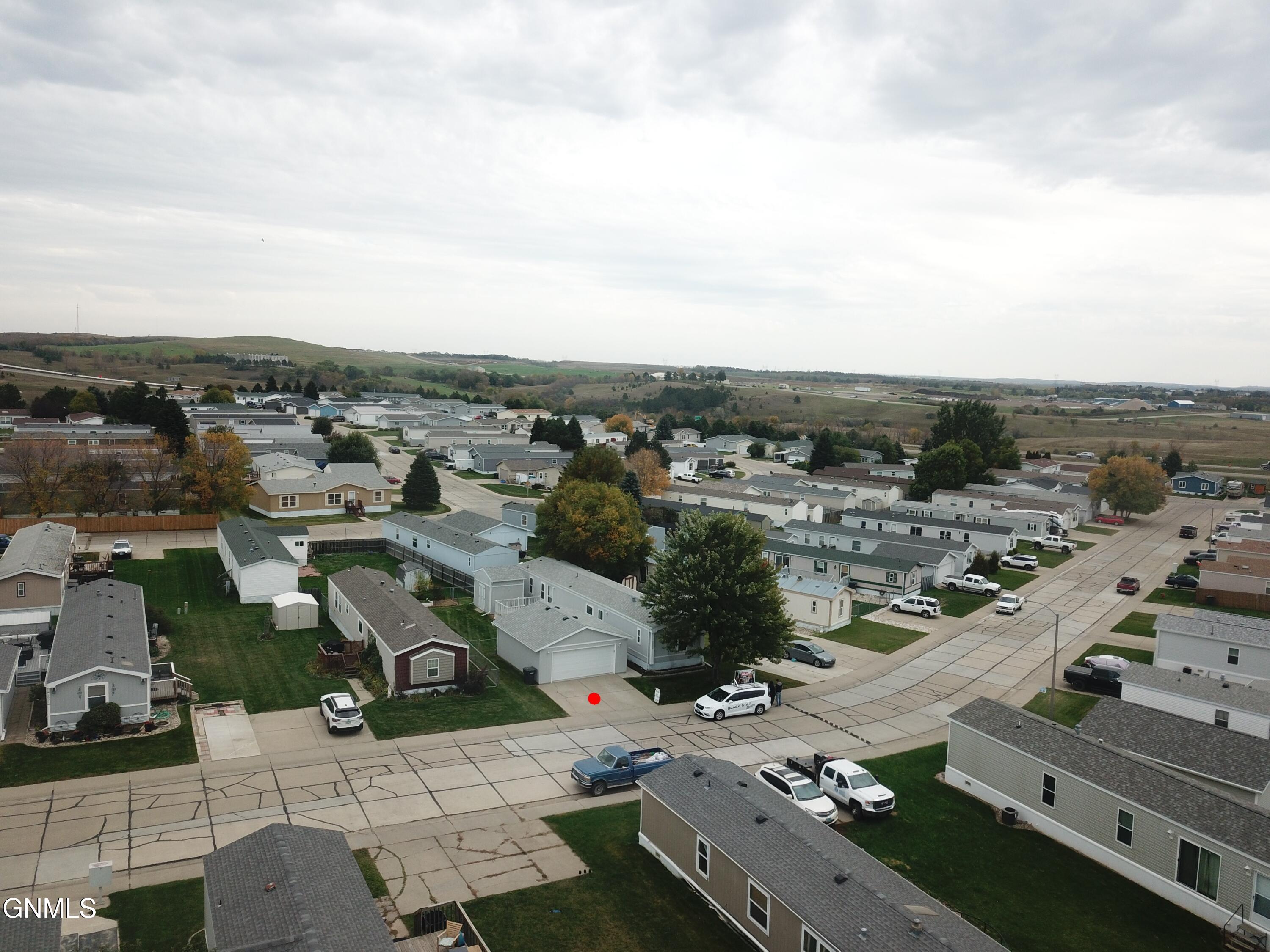 main property photo 26