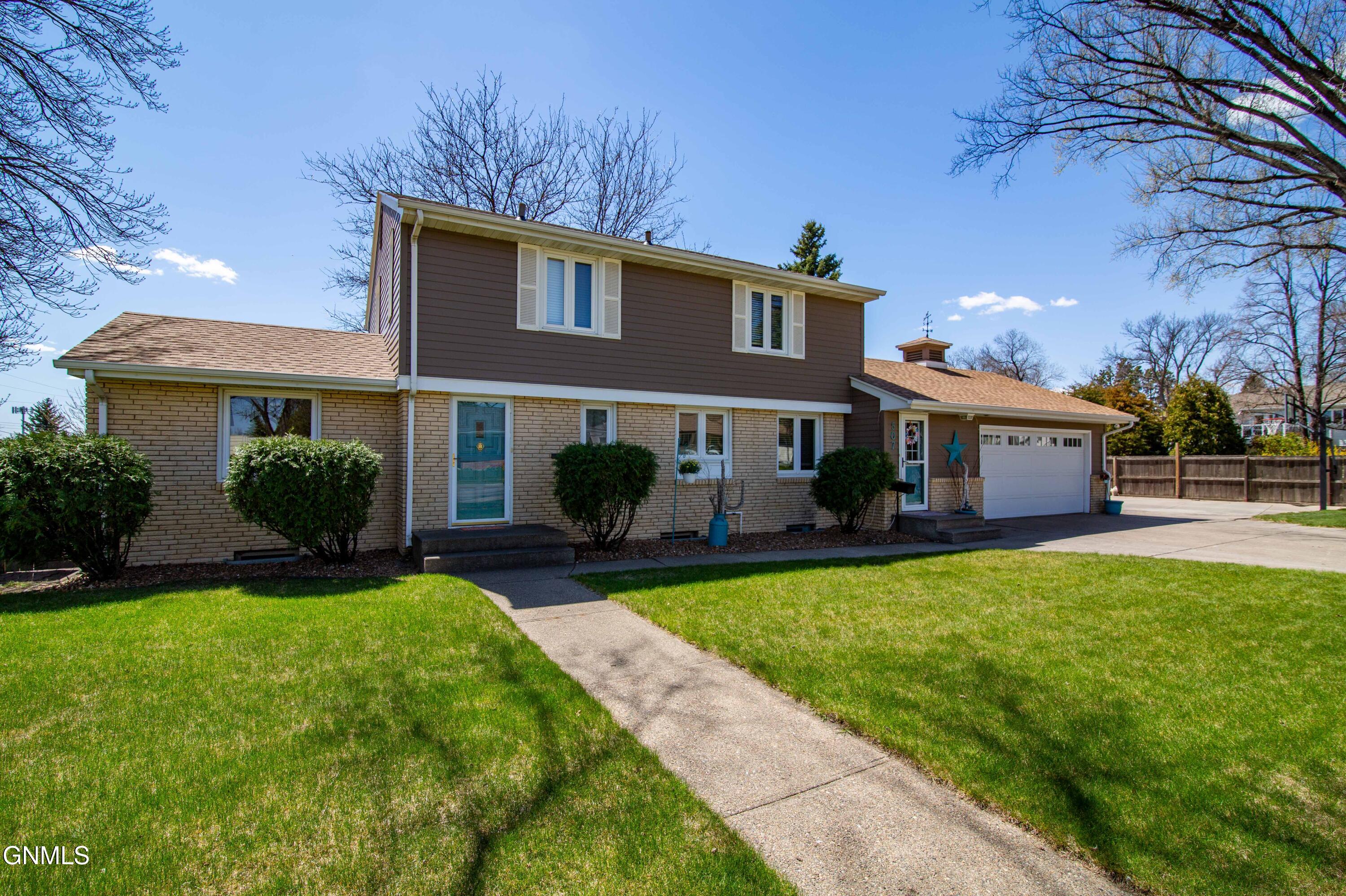 main property photo 70