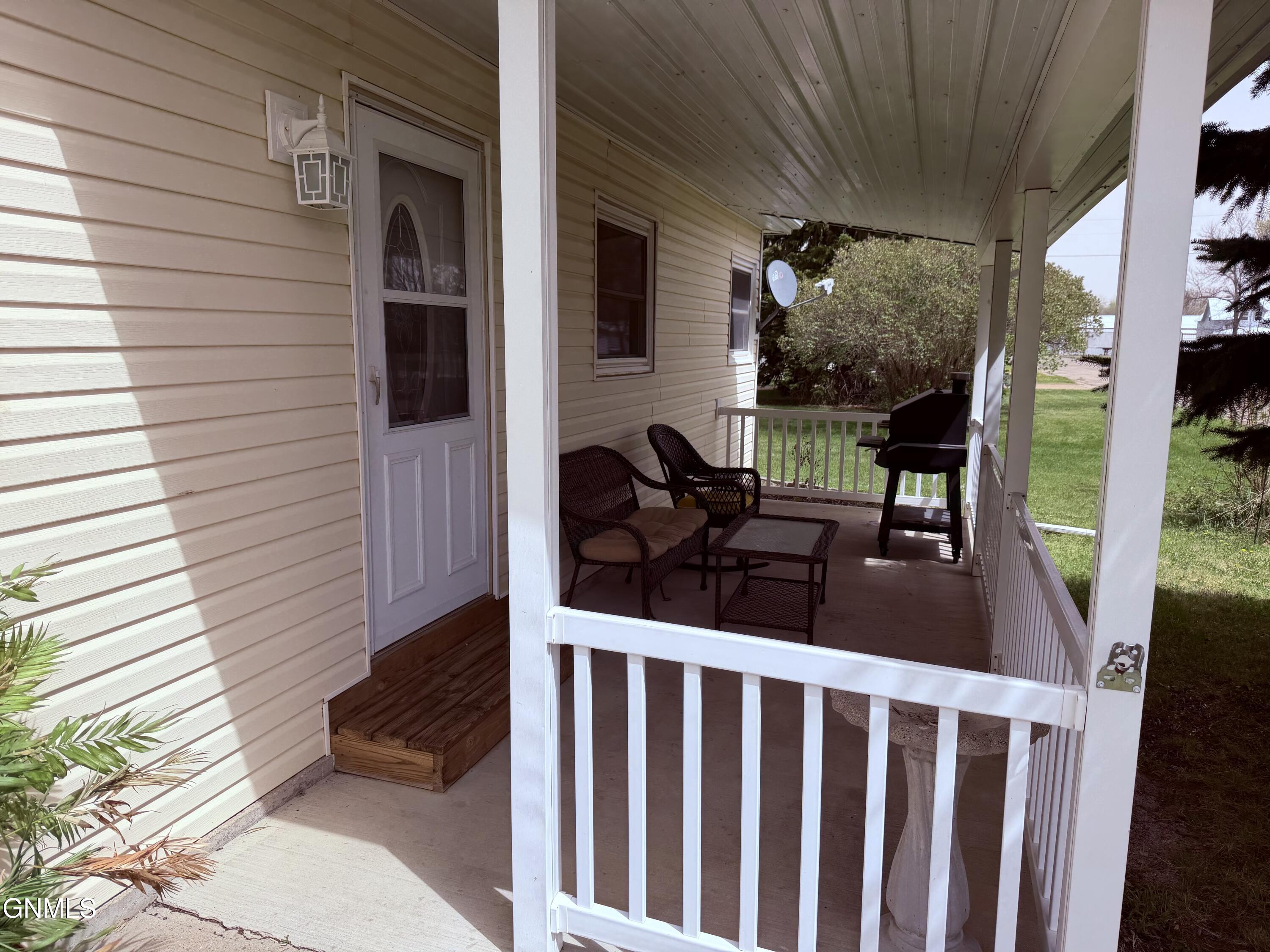 property viewer photo 1