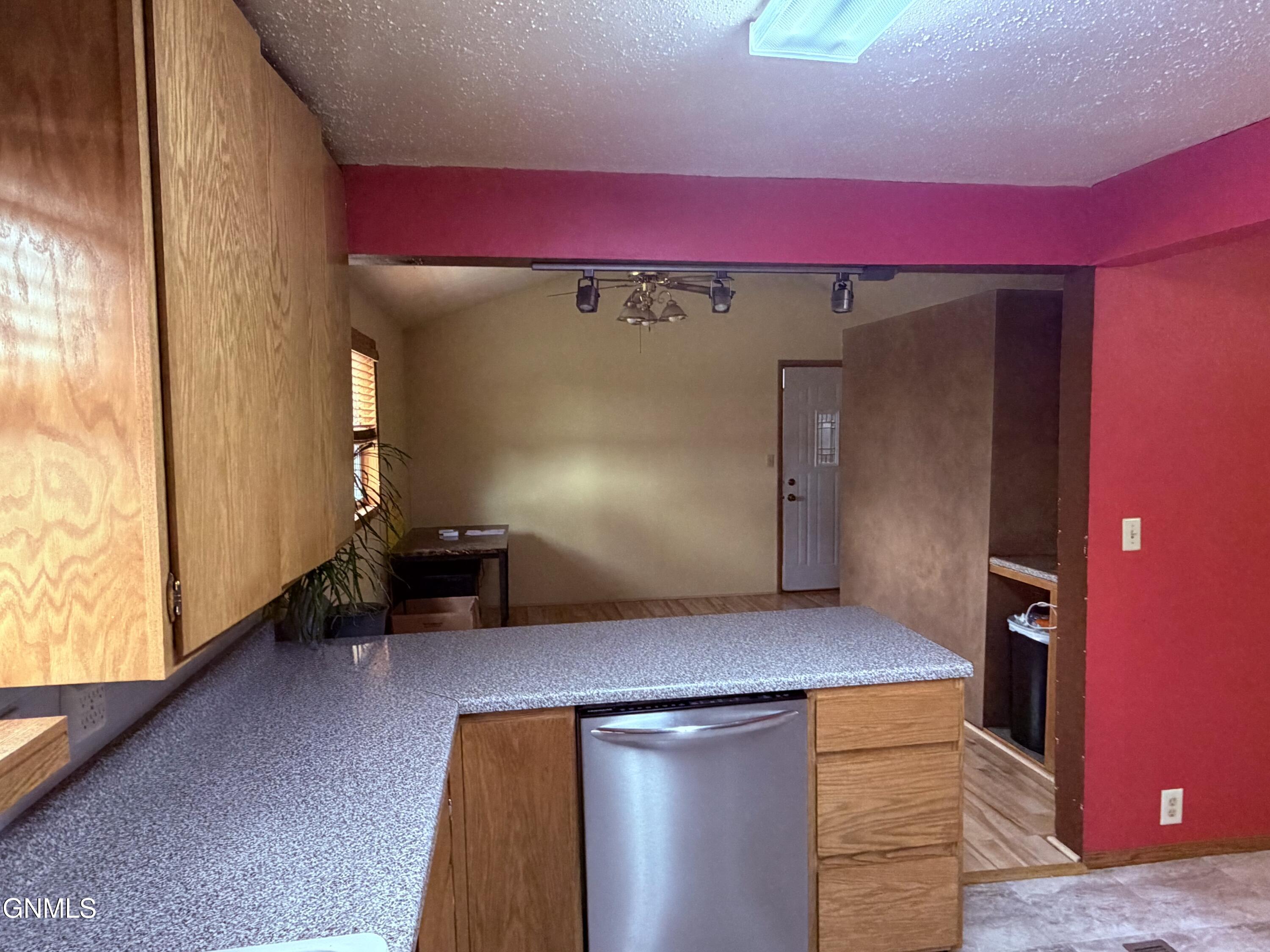 property viewer photo 11