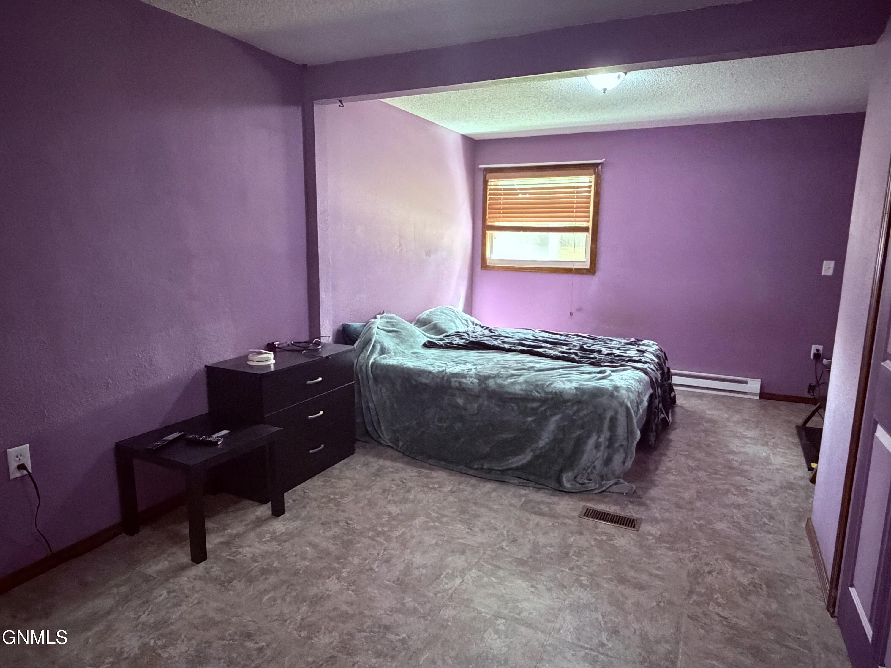 property viewer photo 15