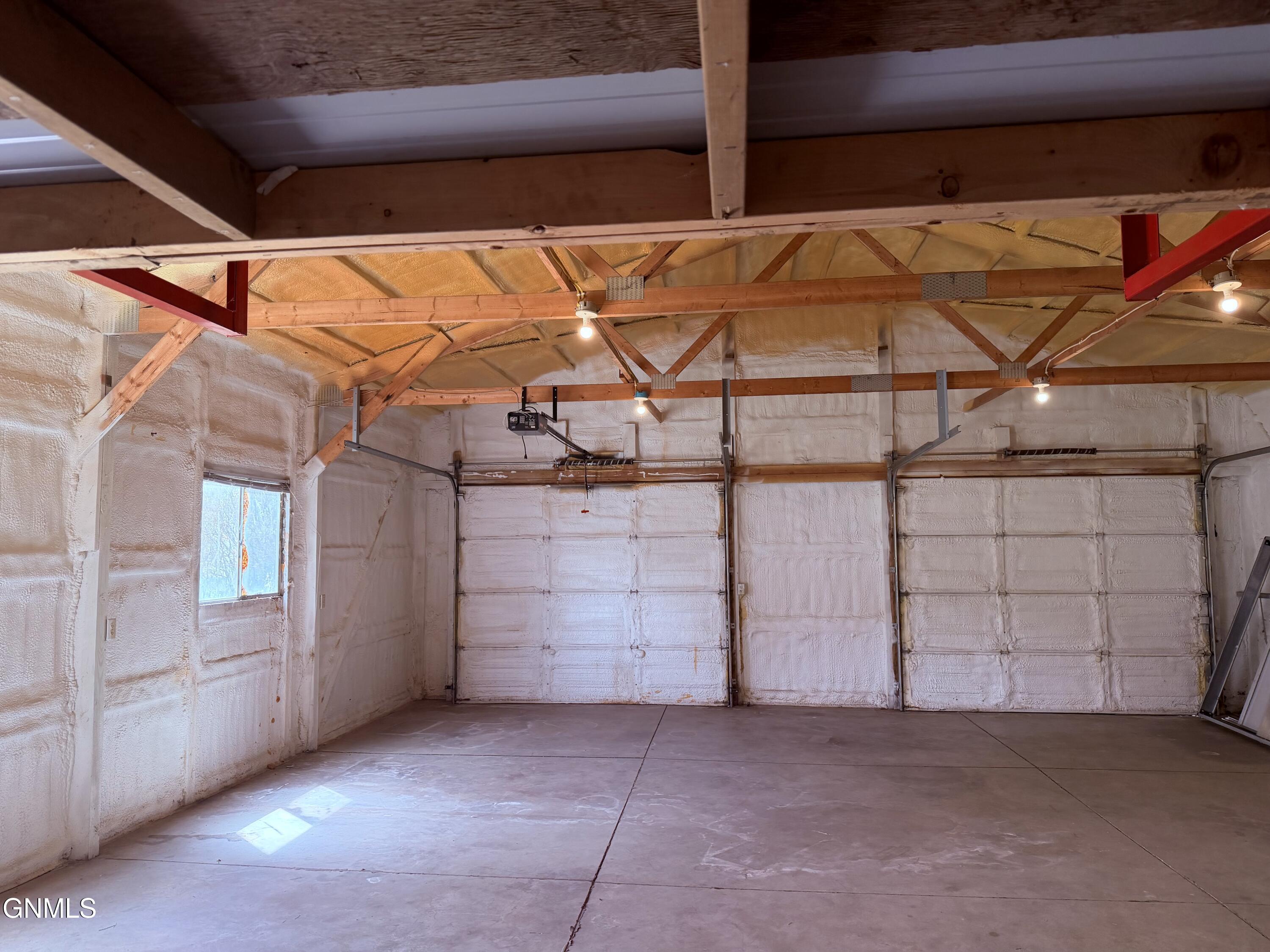 property viewer photo 31