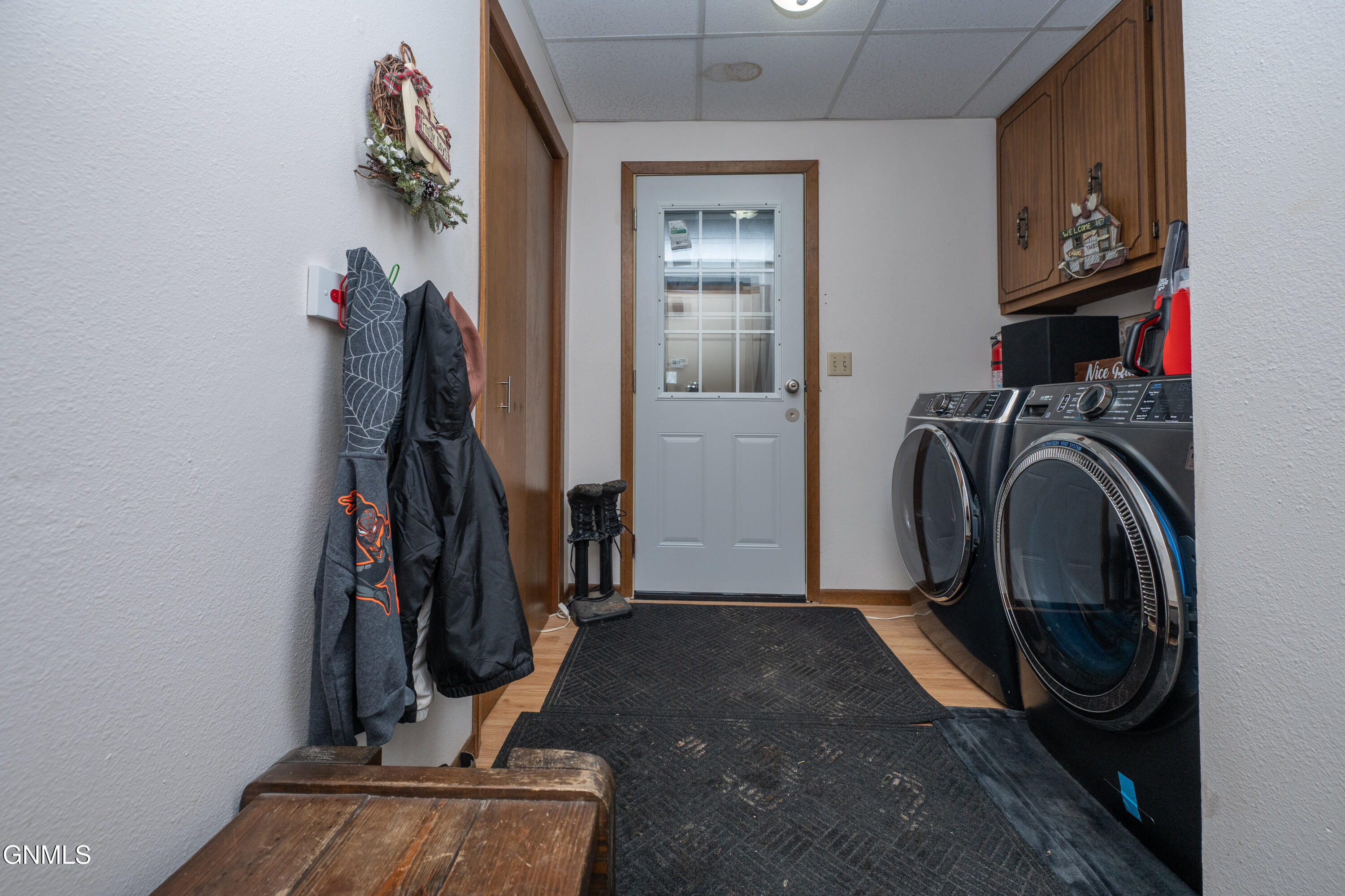 property viewer photo 43