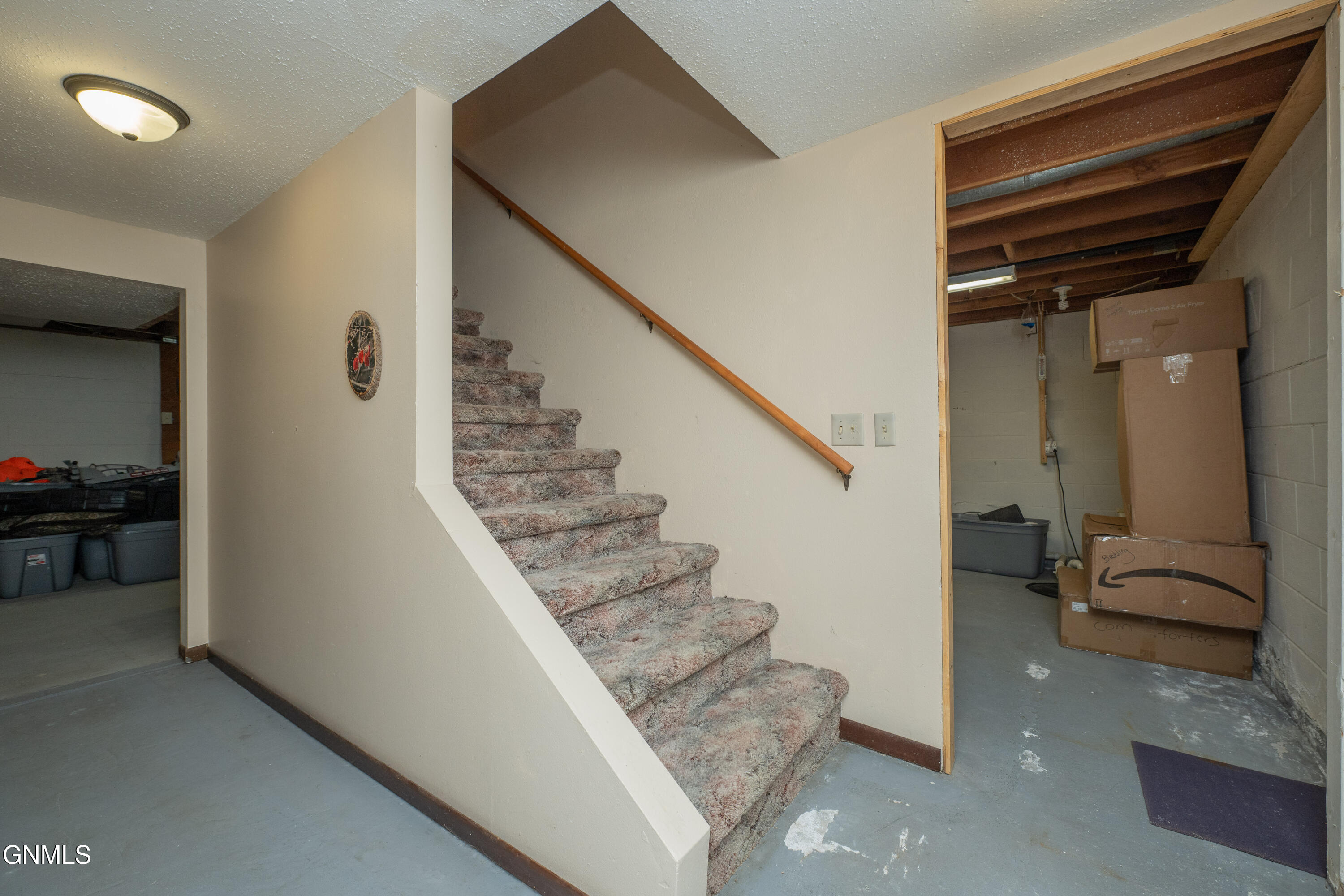 property viewer photo 69