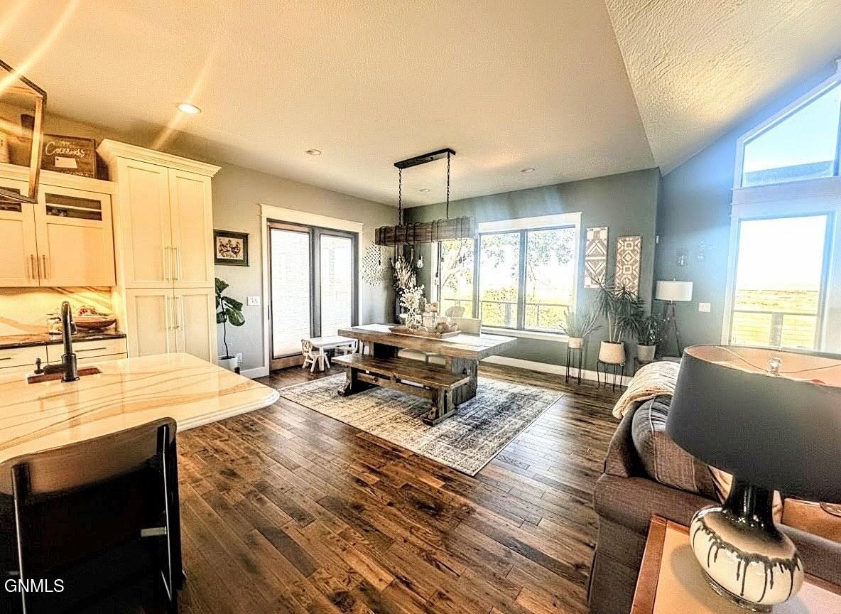 main property photo 60