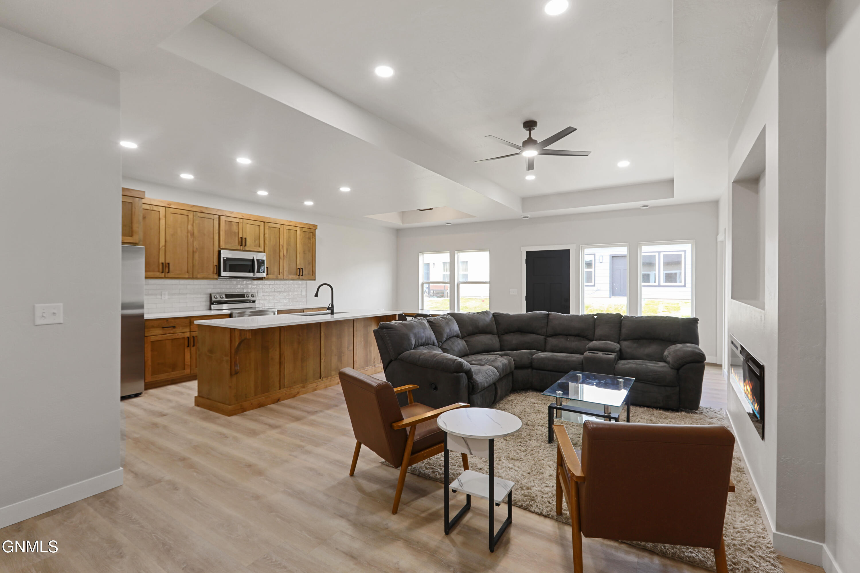 property viewer photo 16