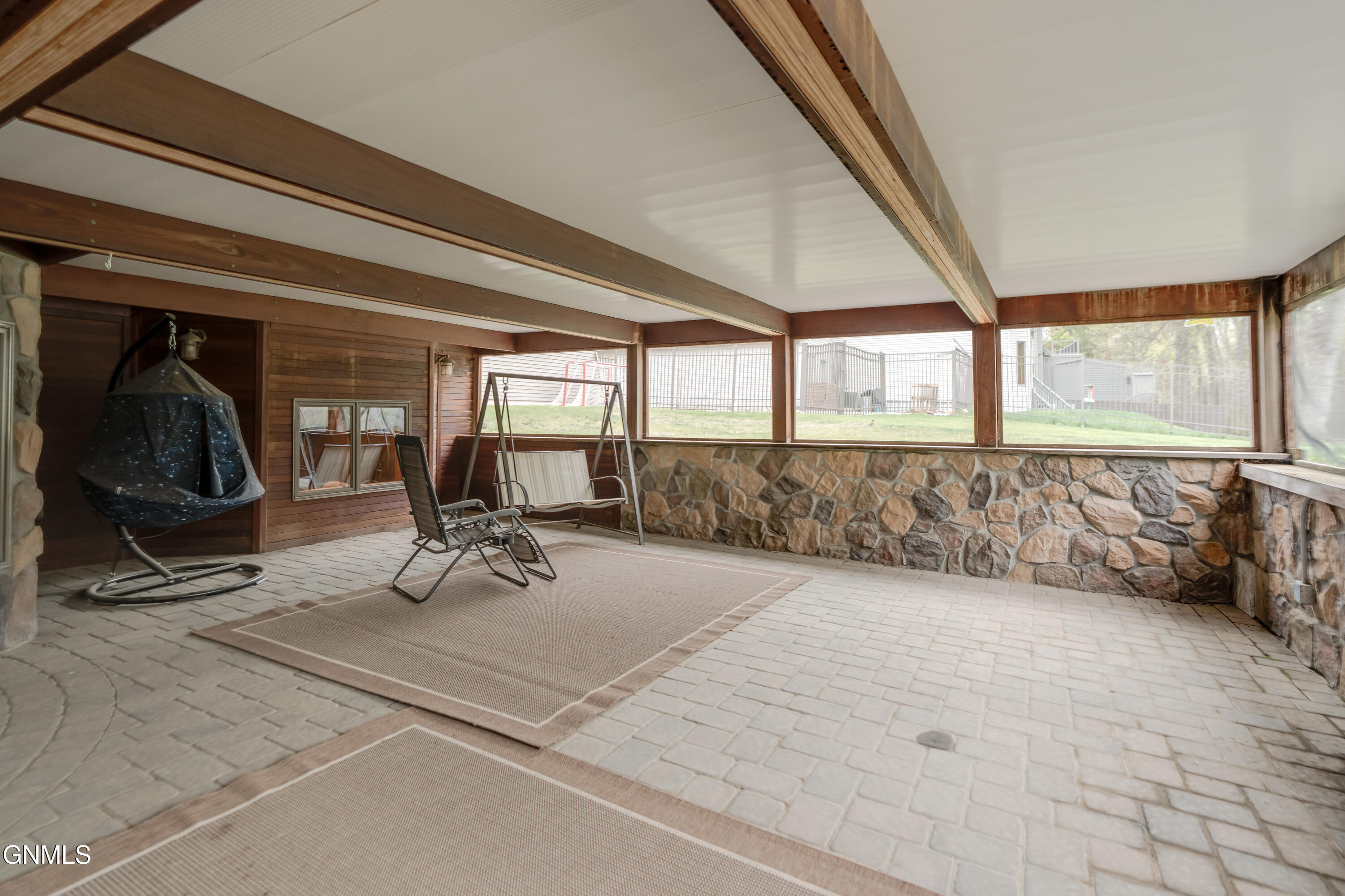 main property photo 104