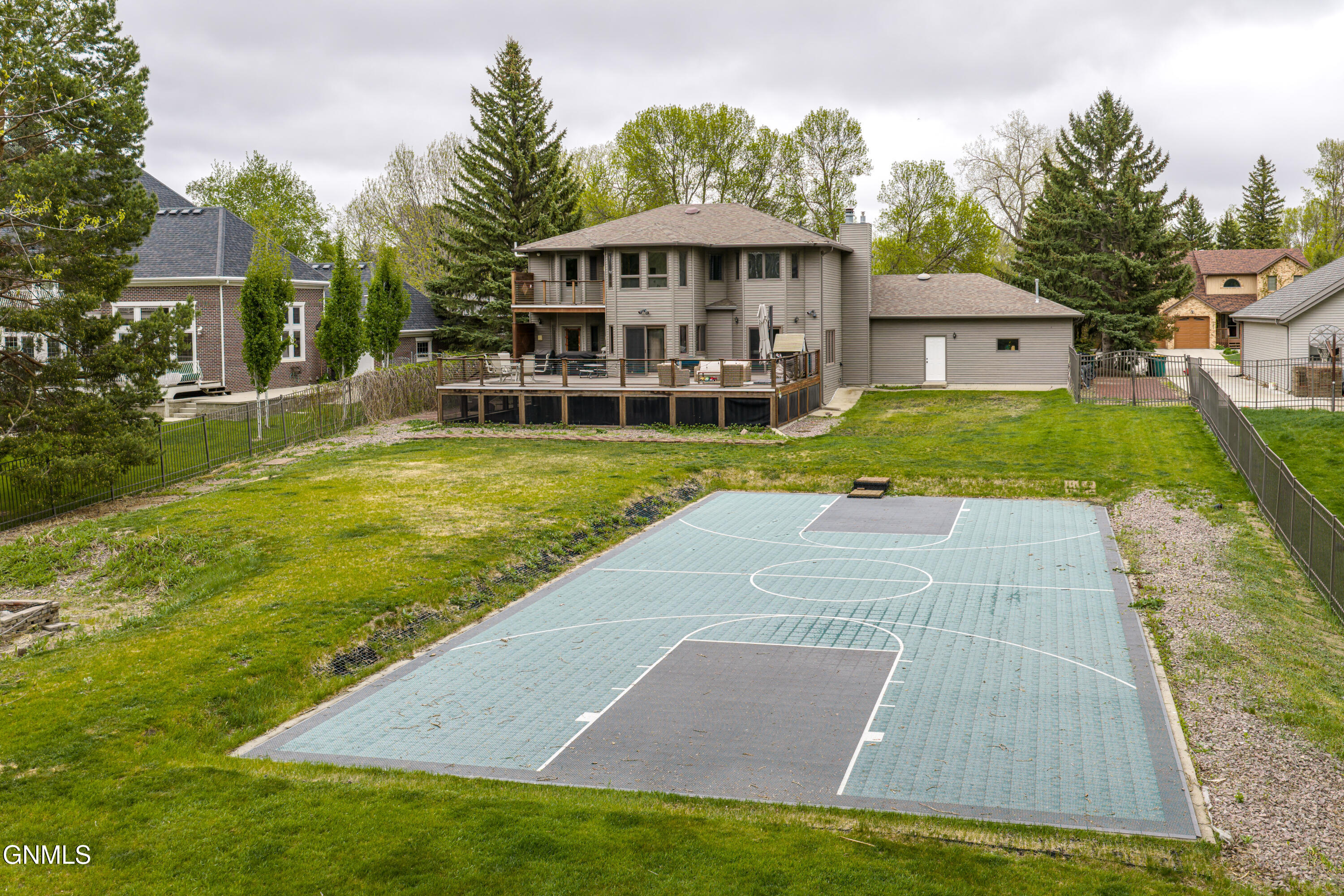 main property photo 118