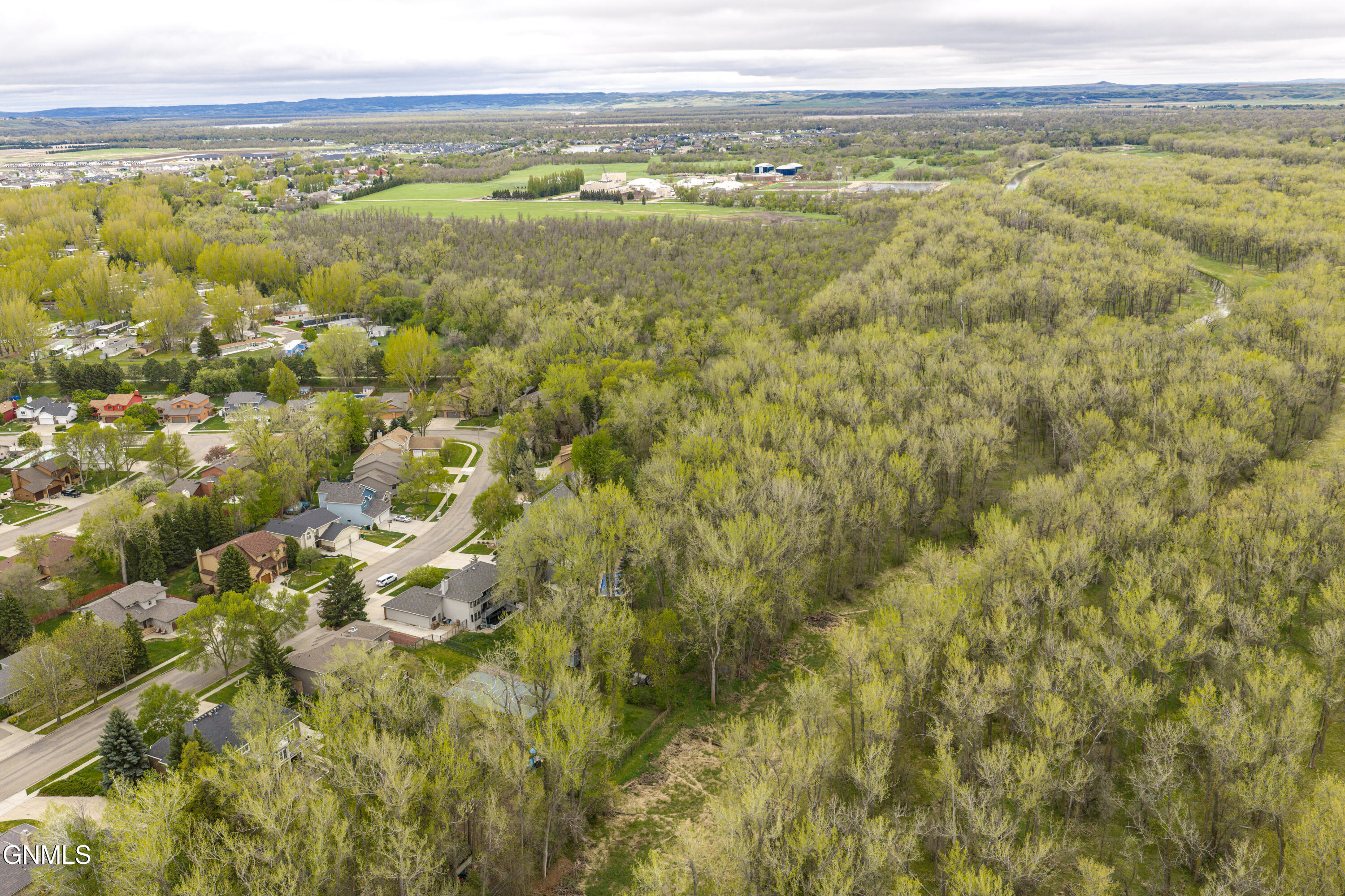 main property photo 125