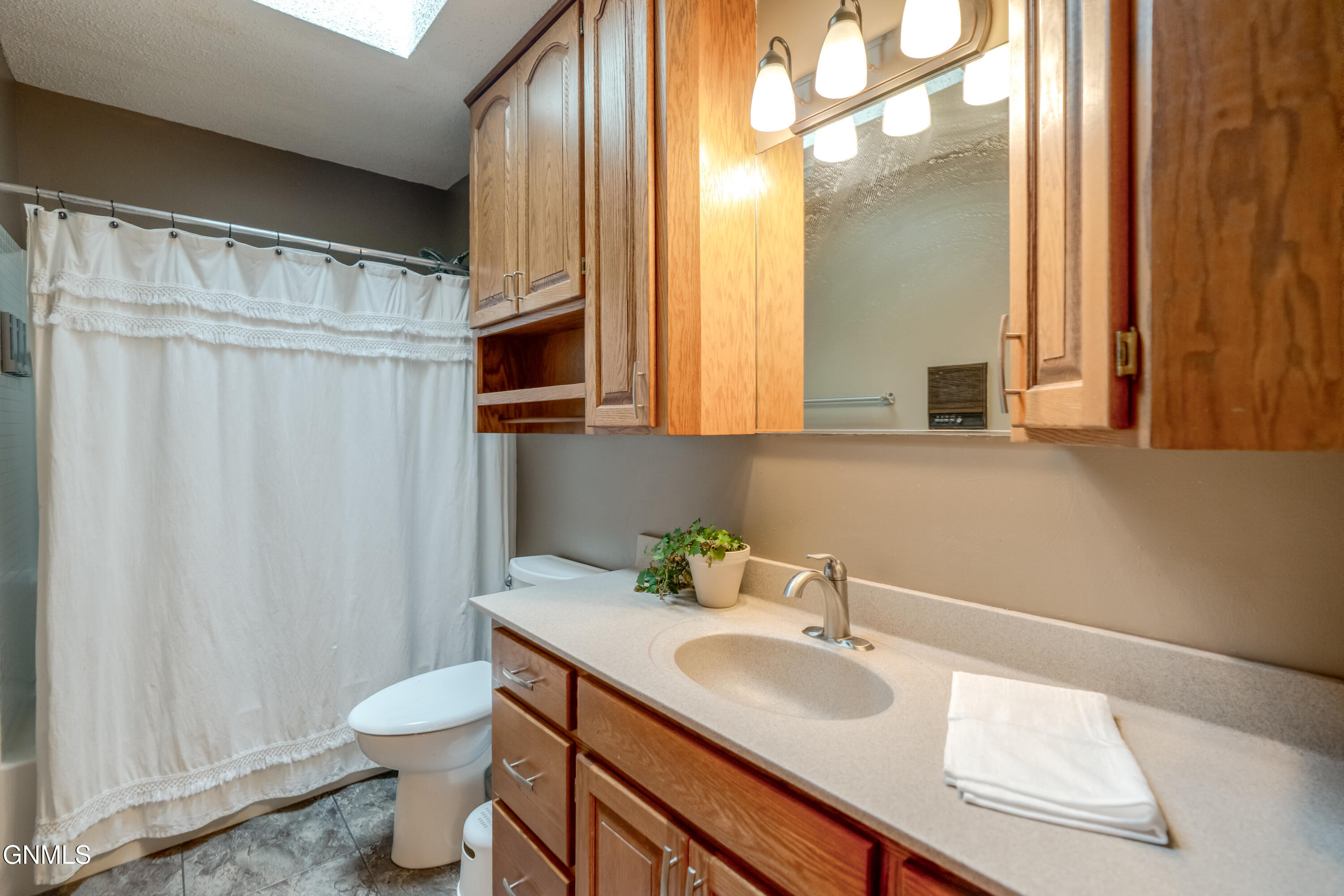 main property photo 70