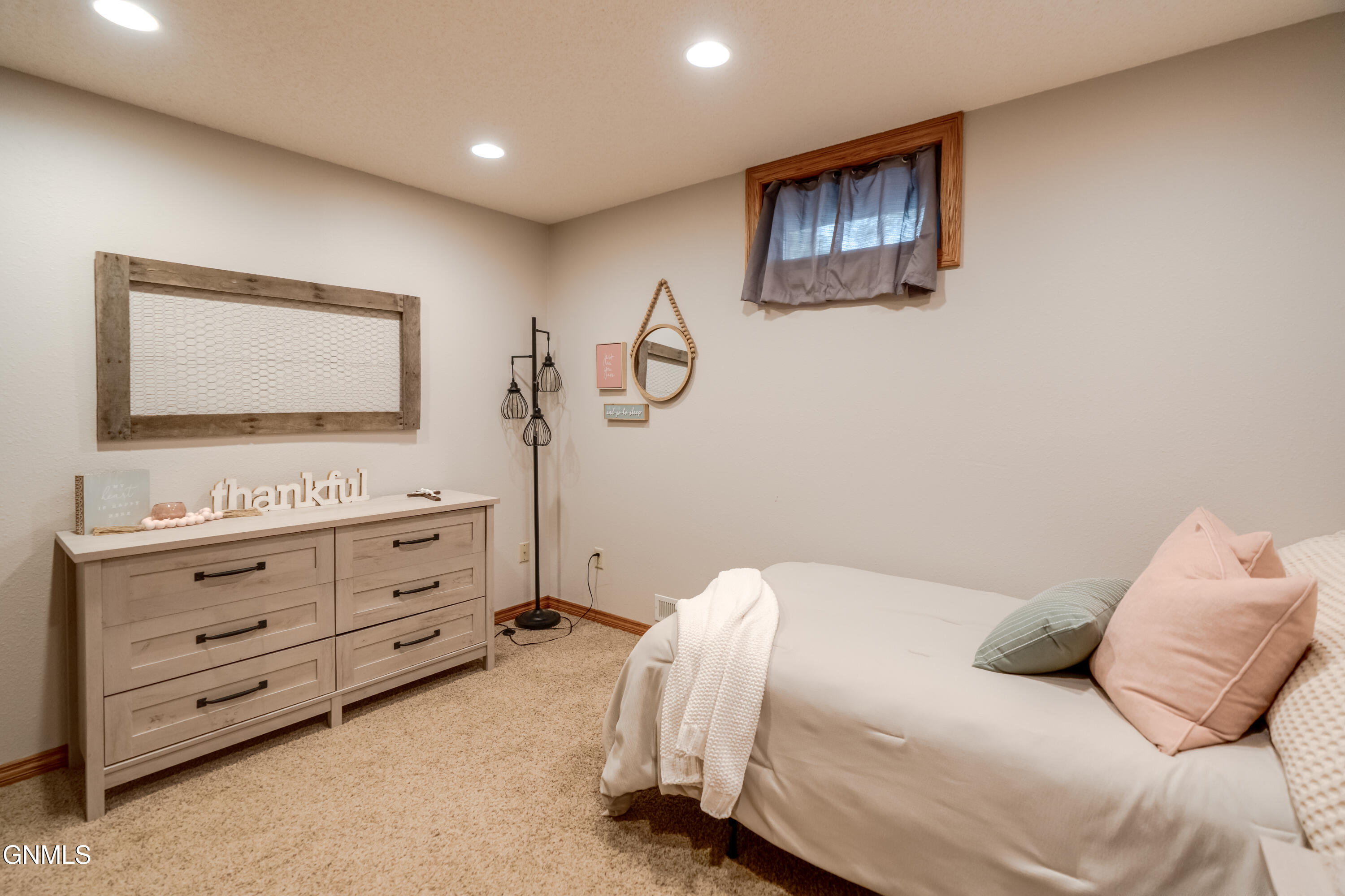 main property photo 85