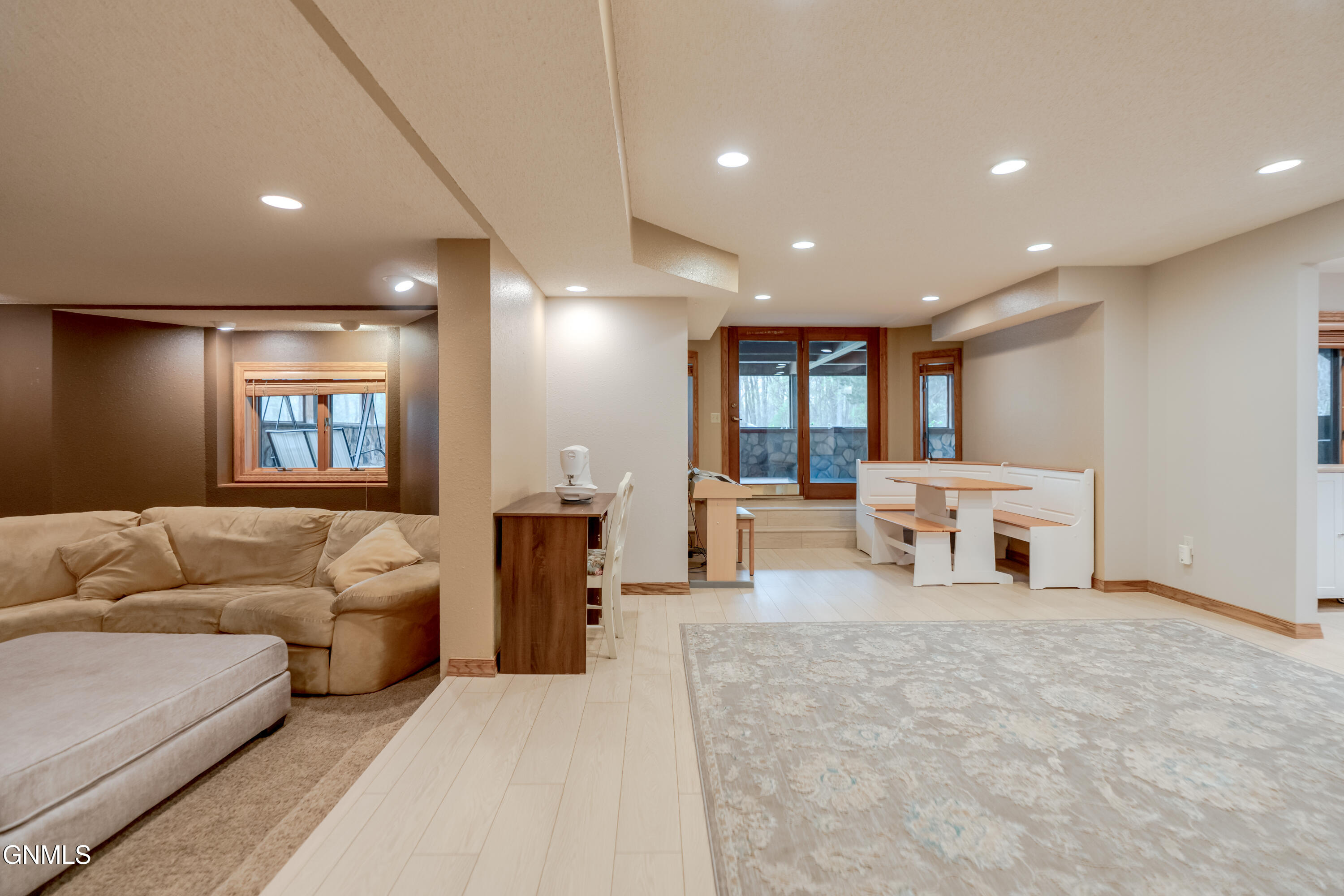 main property photo 87