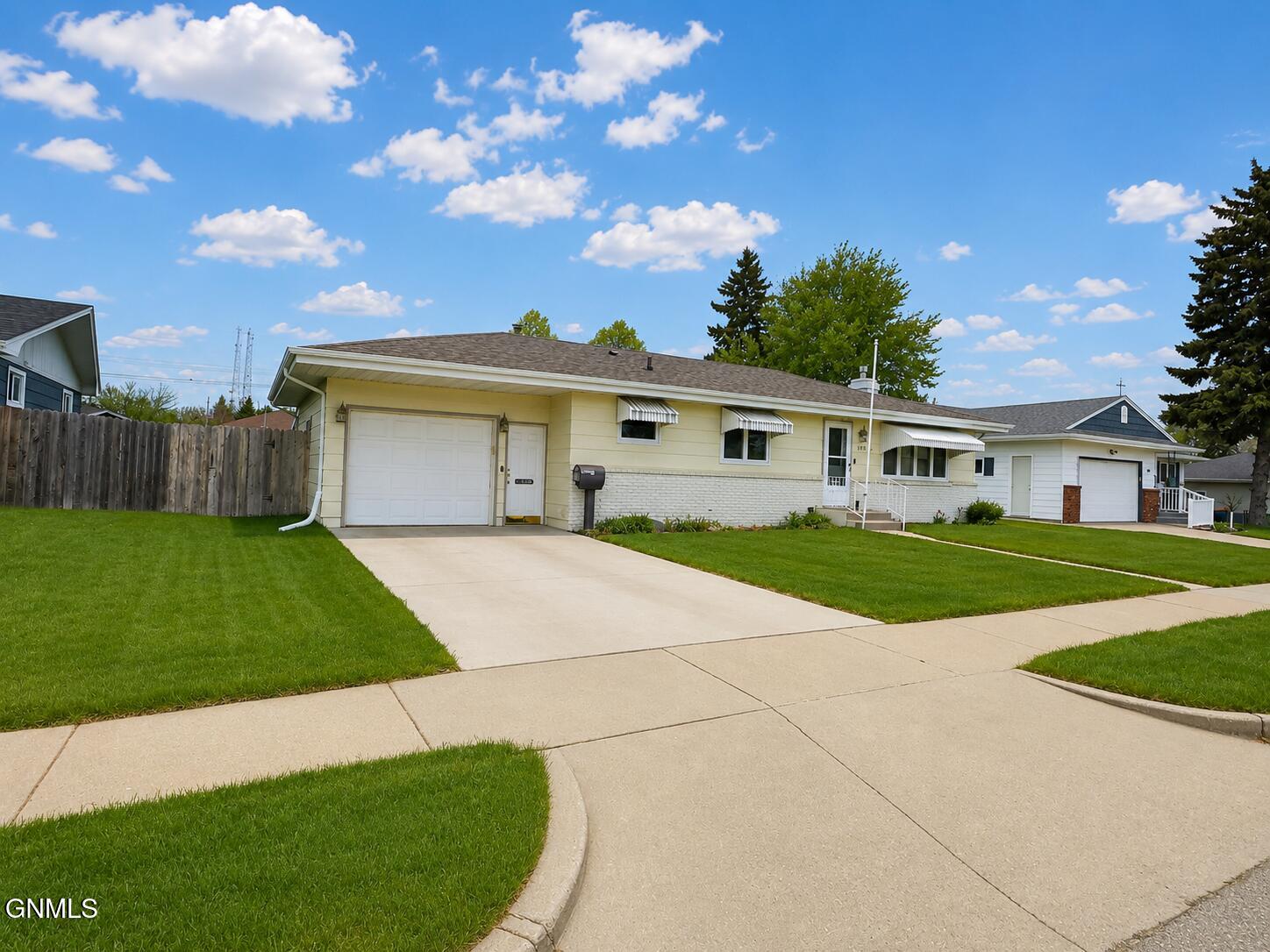 main property photo 43