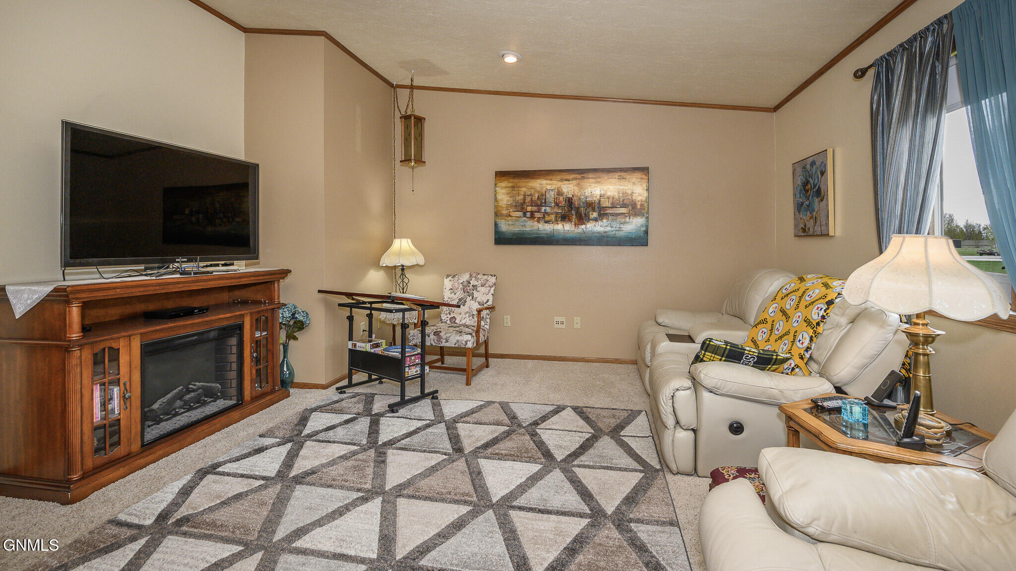 property viewer photo 20