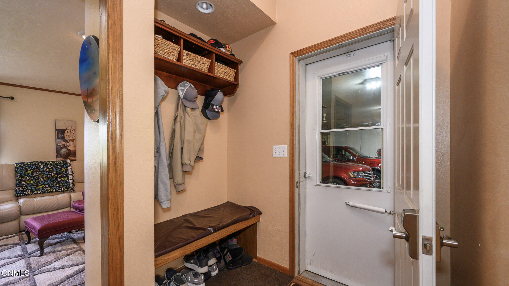 property viewer photo 26
