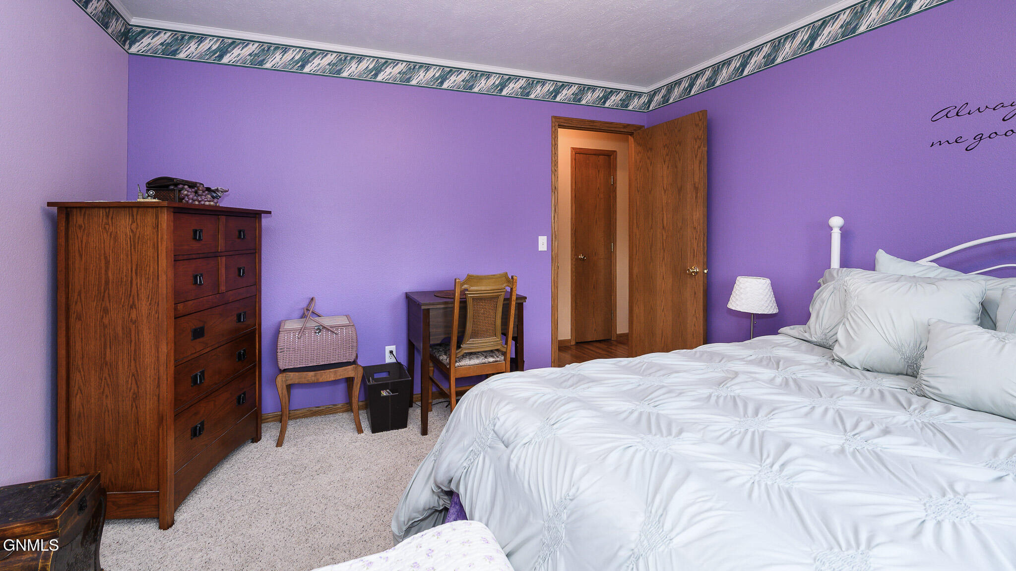 property viewer photo 28