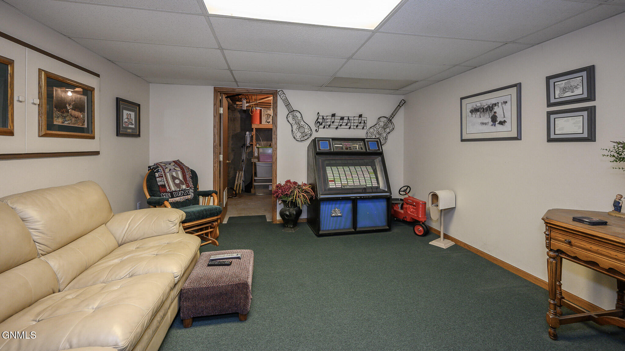property viewer photo 32