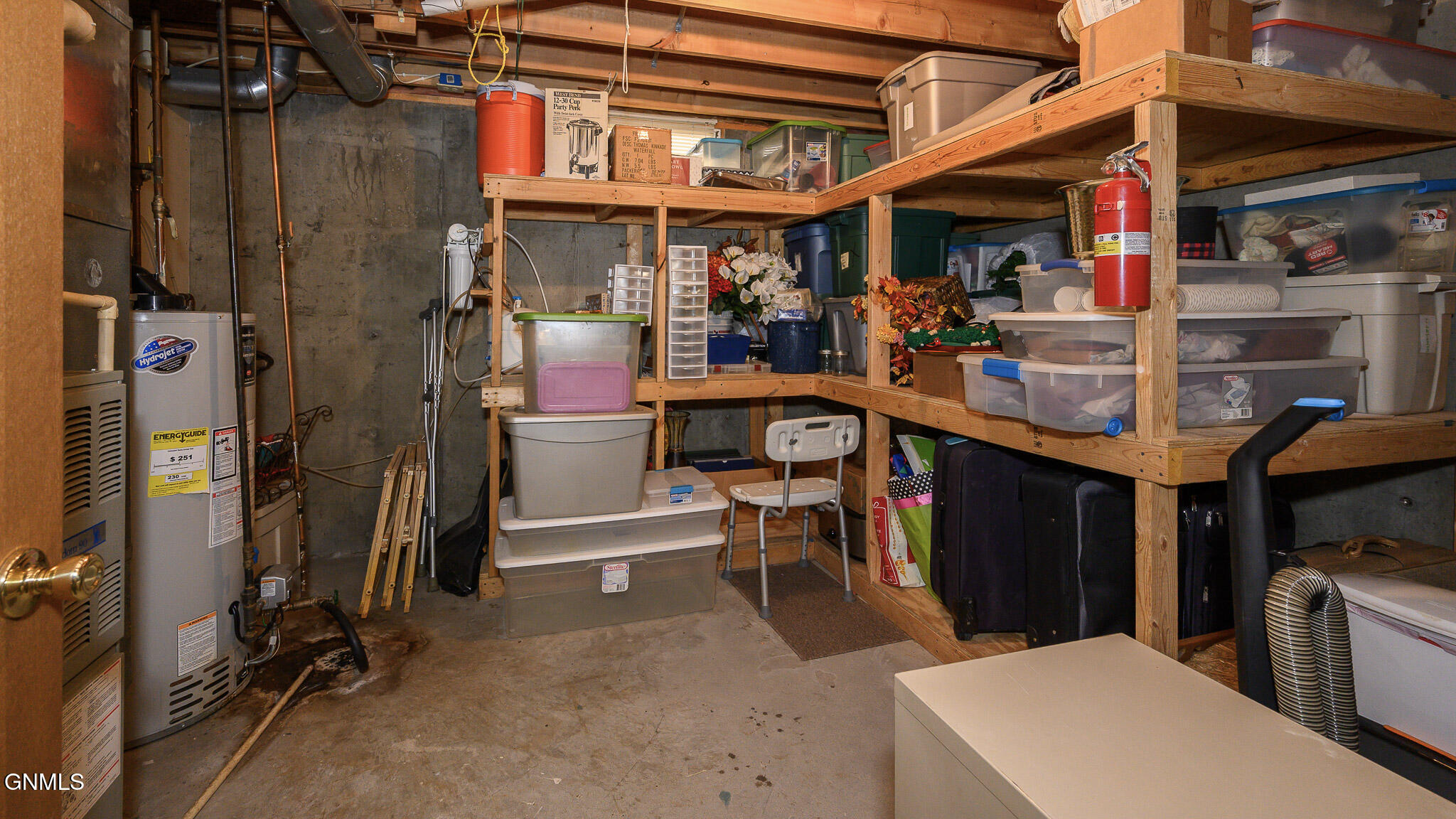 property viewer photo 35