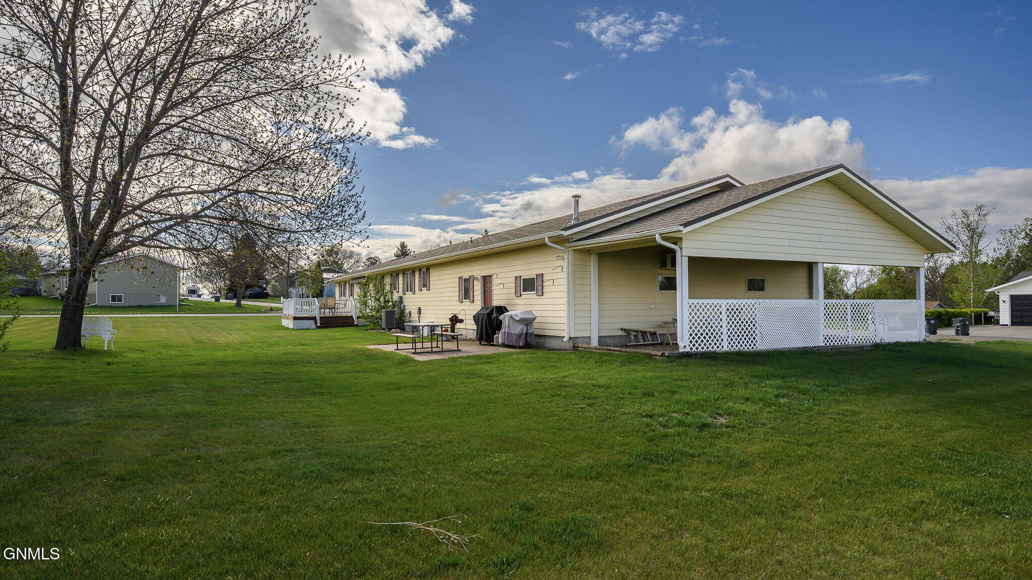 property viewer photo 48