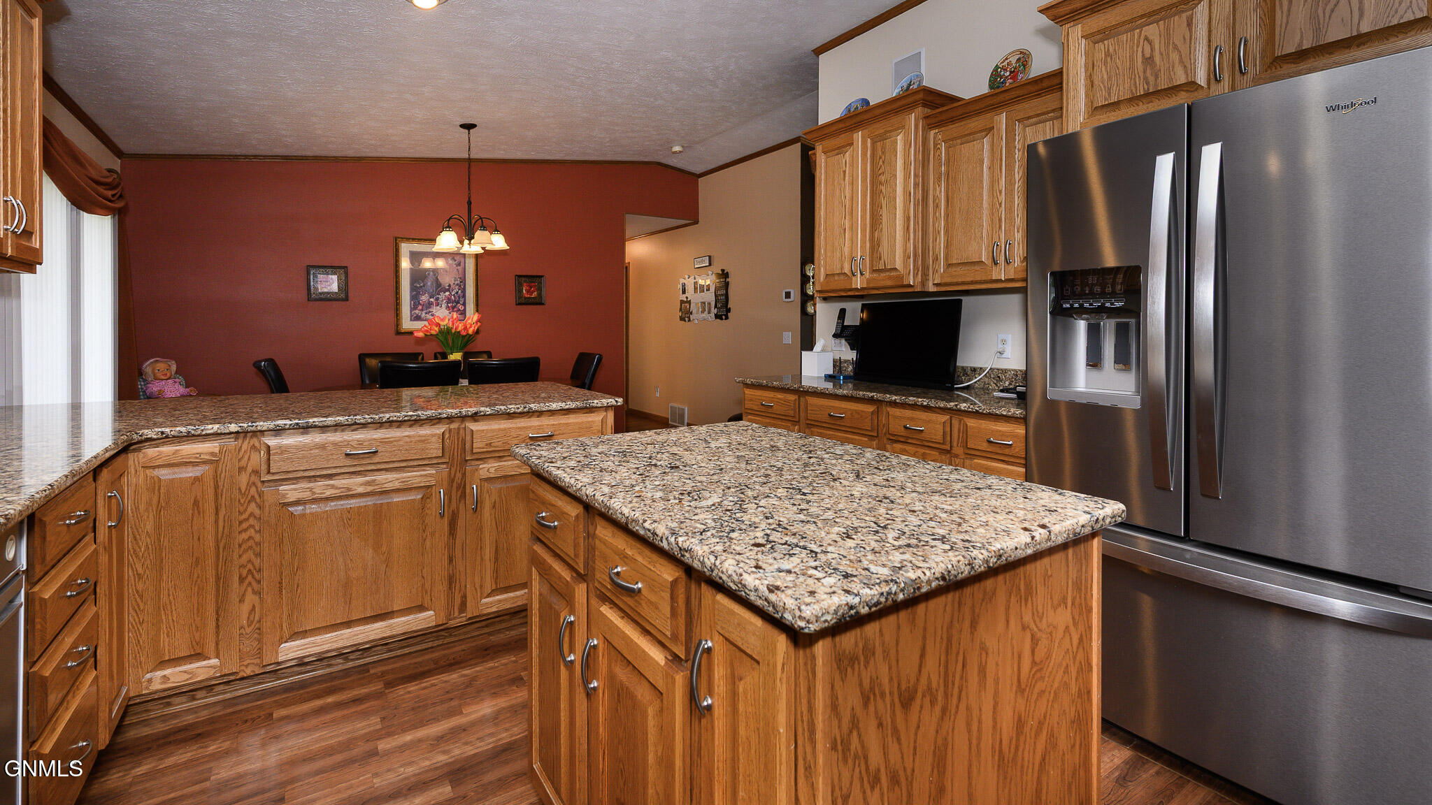 property viewer photo 5