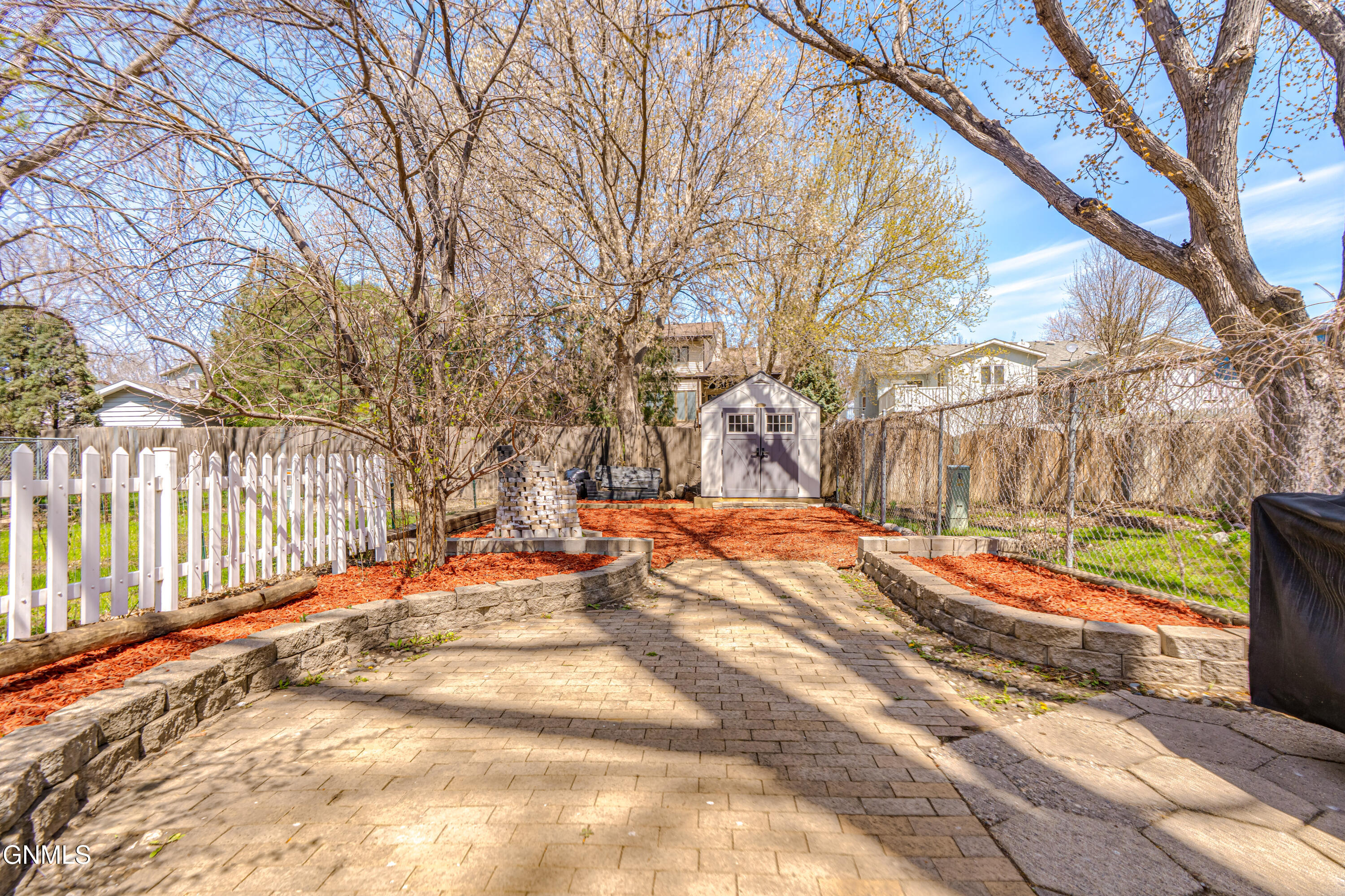 main property photo 46
