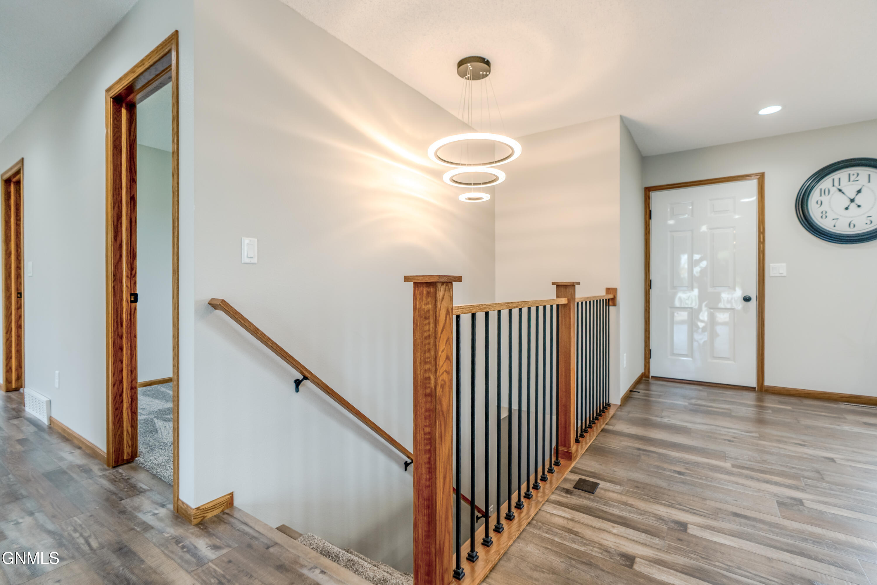 property viewer photo 14