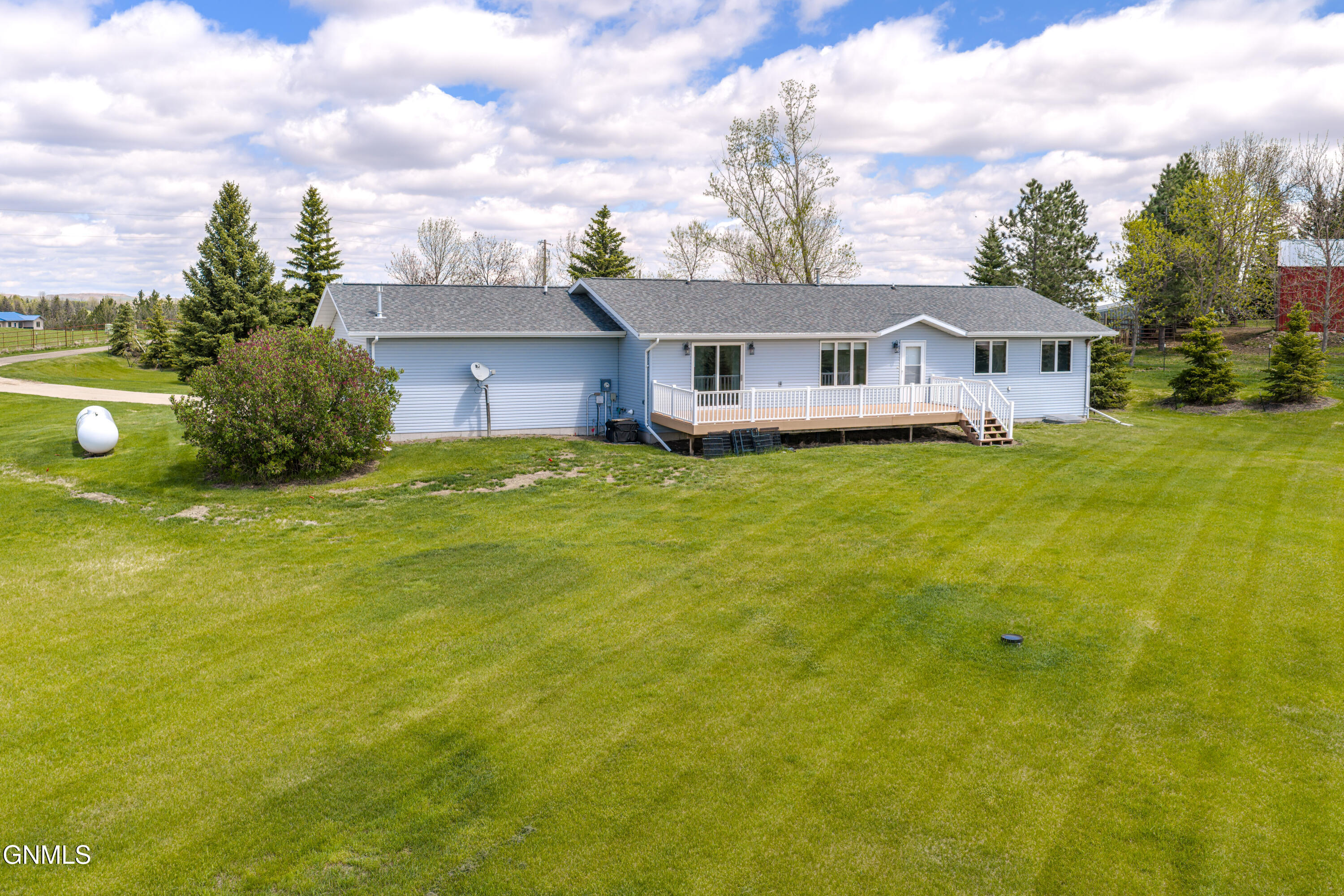 property viewer photo 57