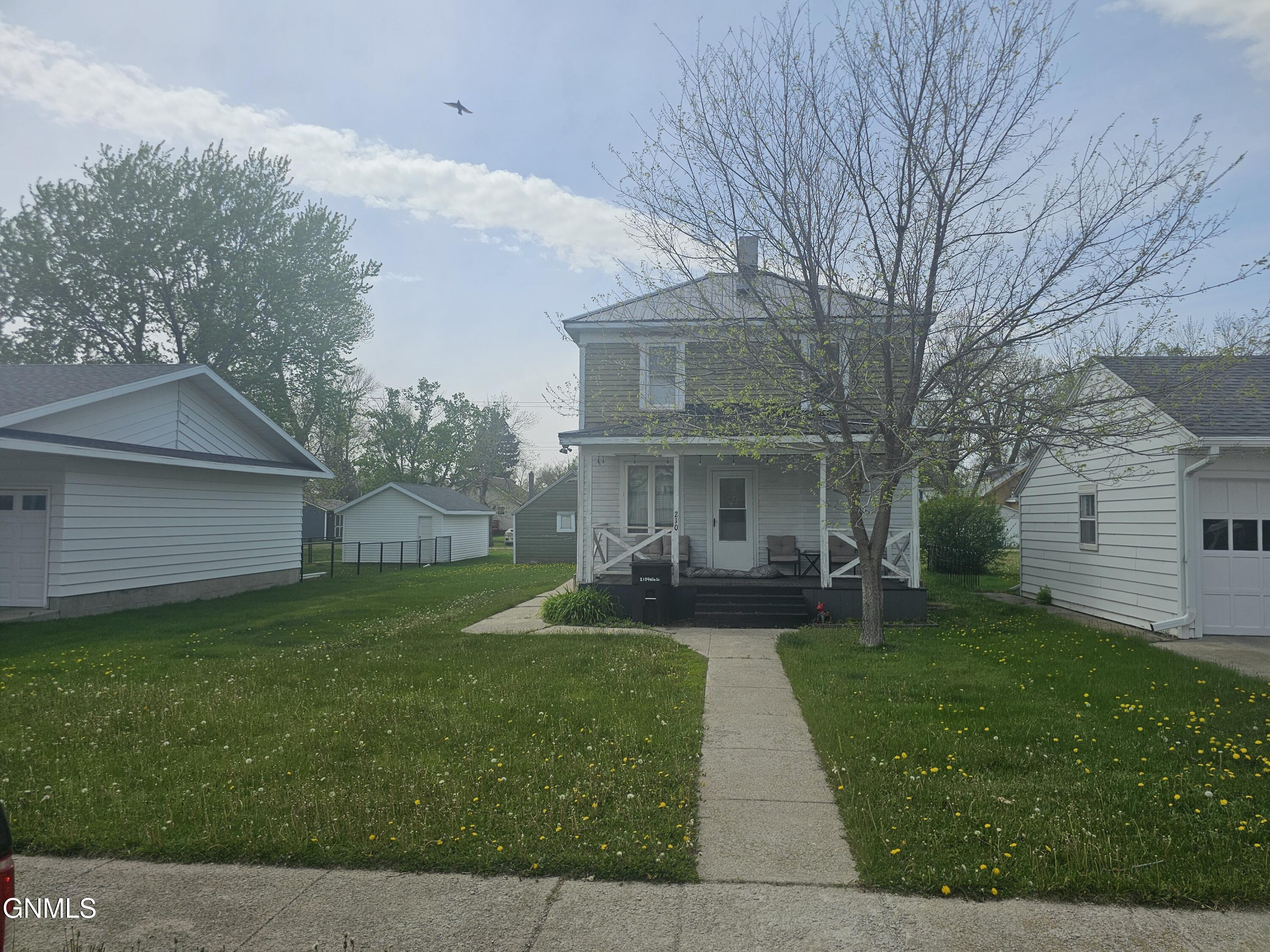 main property photo 1