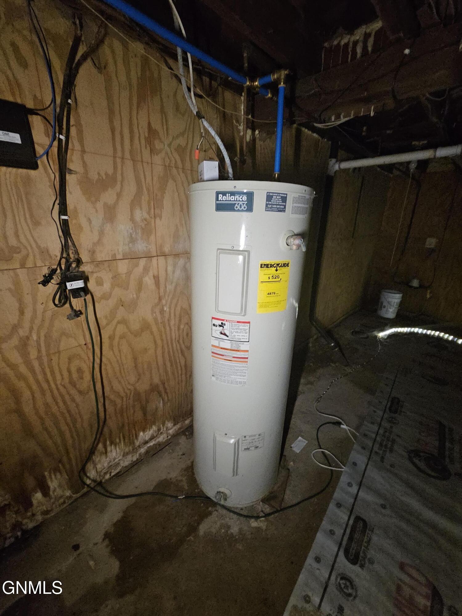 main property photo 23