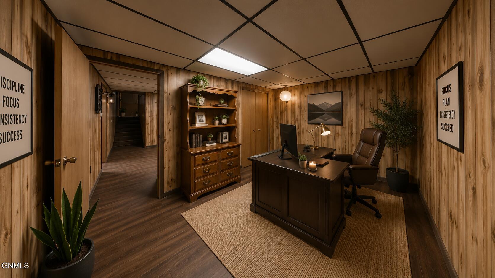 main property photo 4