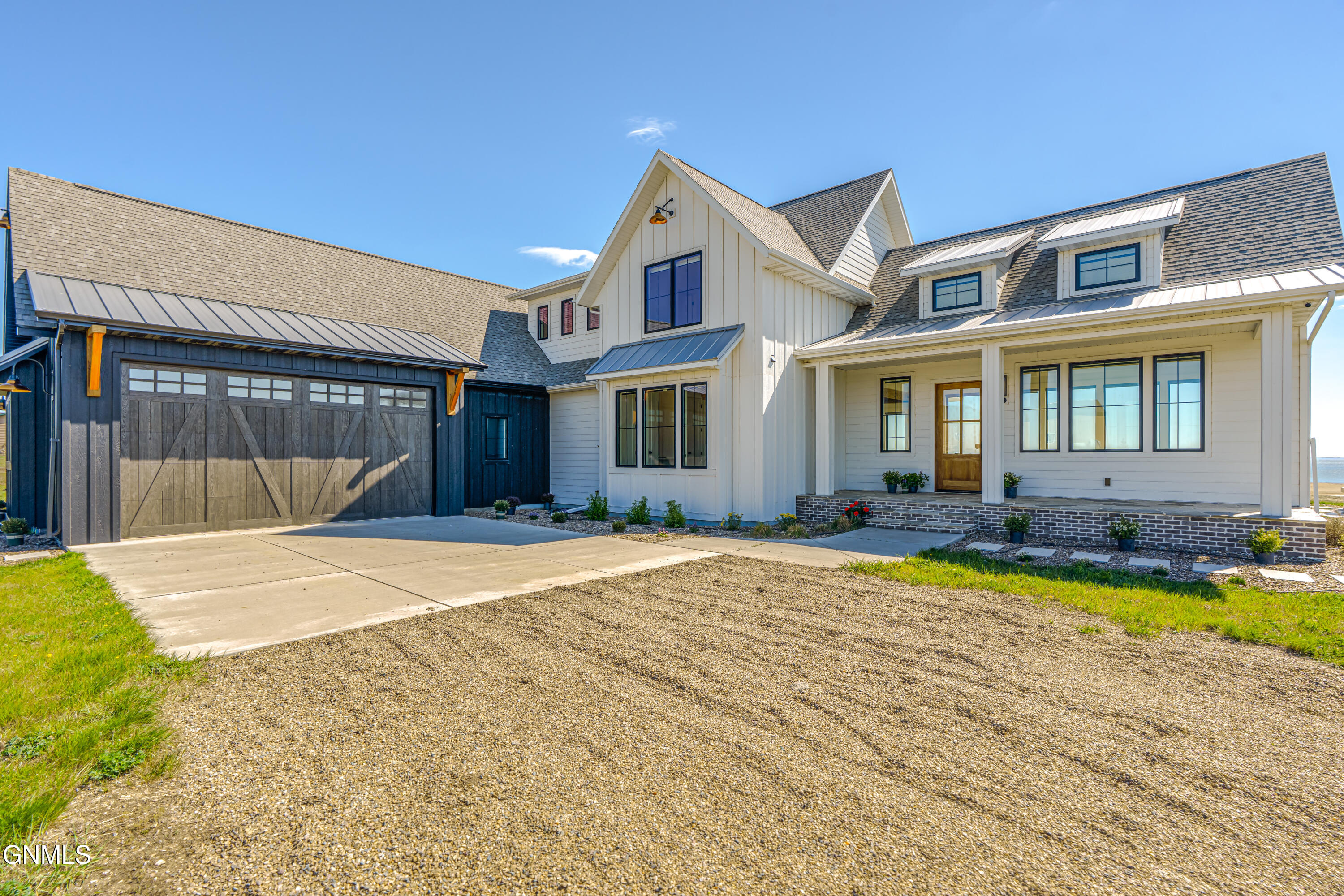 main property photo 142