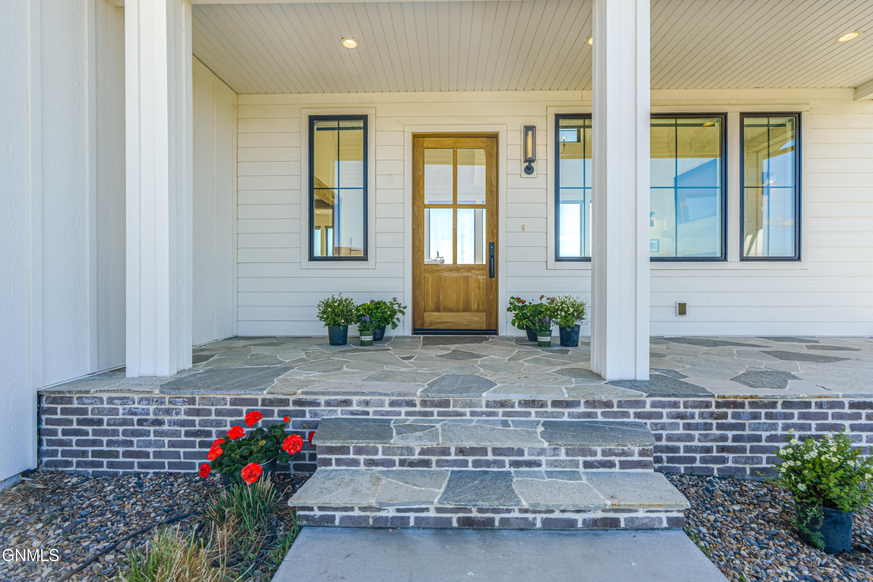 main property photo 145