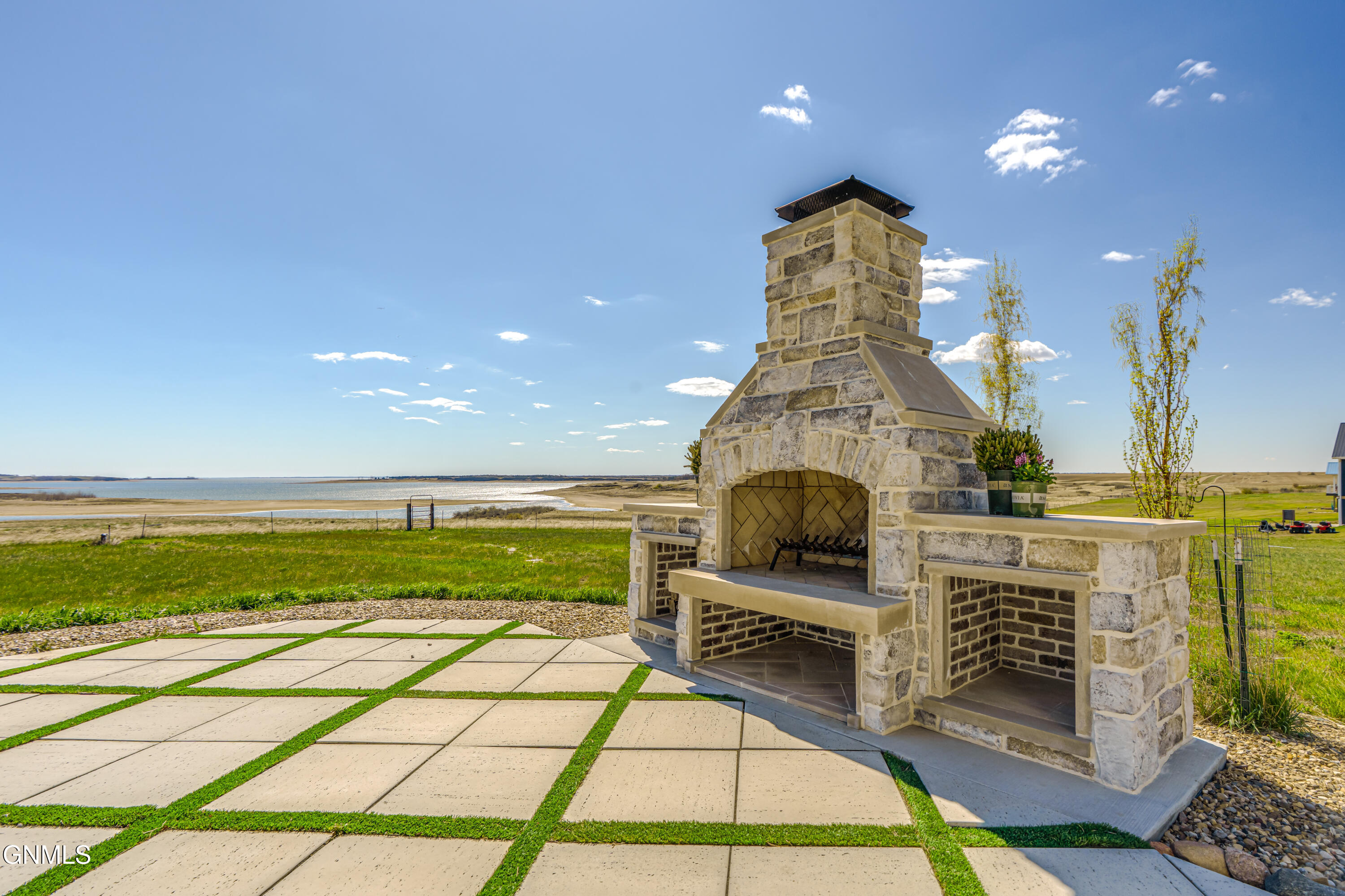 main property photo 150