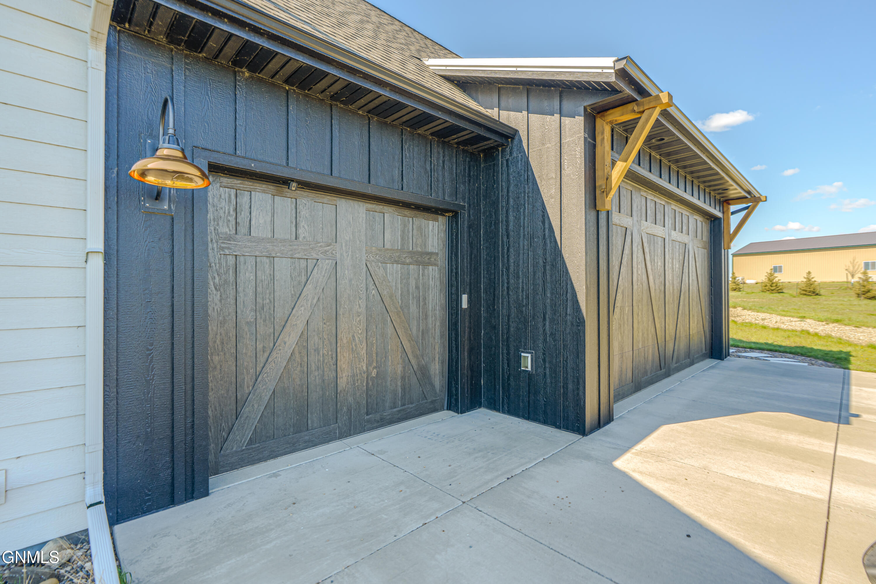 main property photo 165