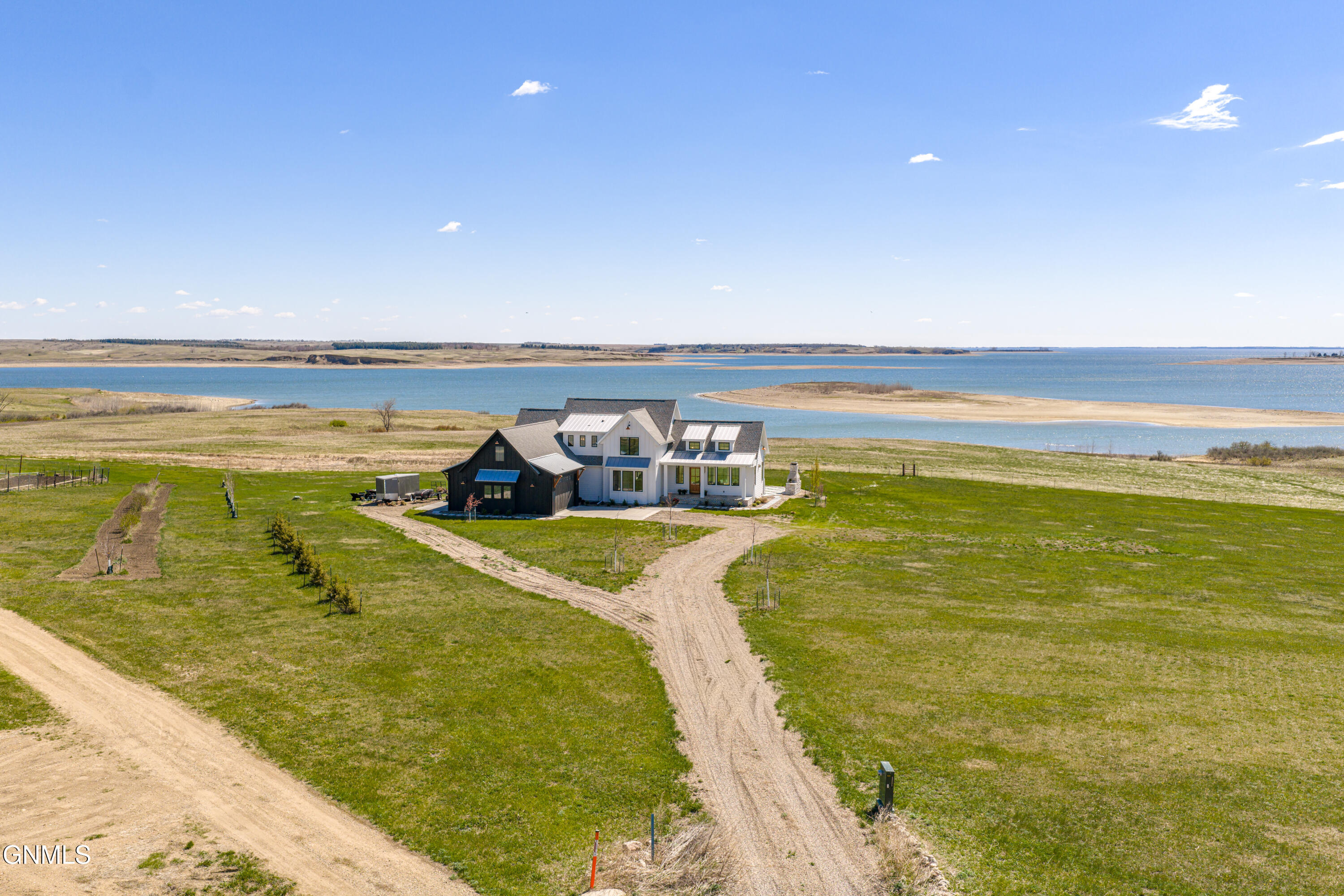 main property photo 177