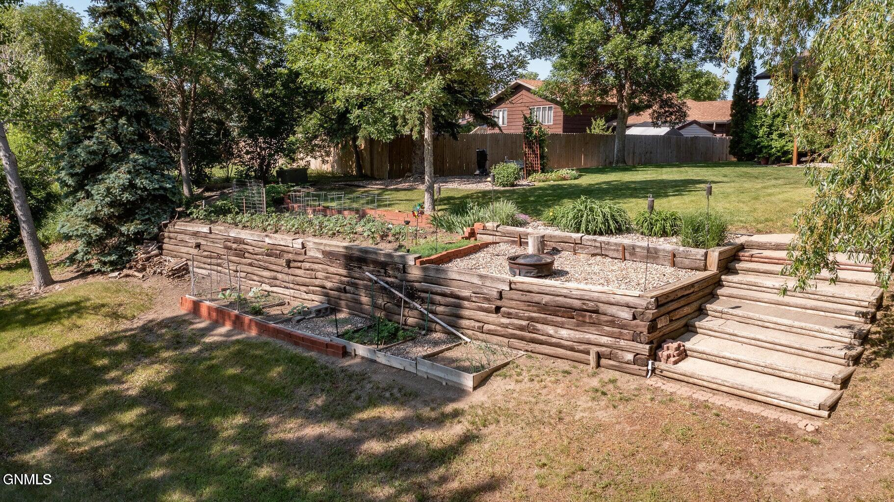 main property photo 59
