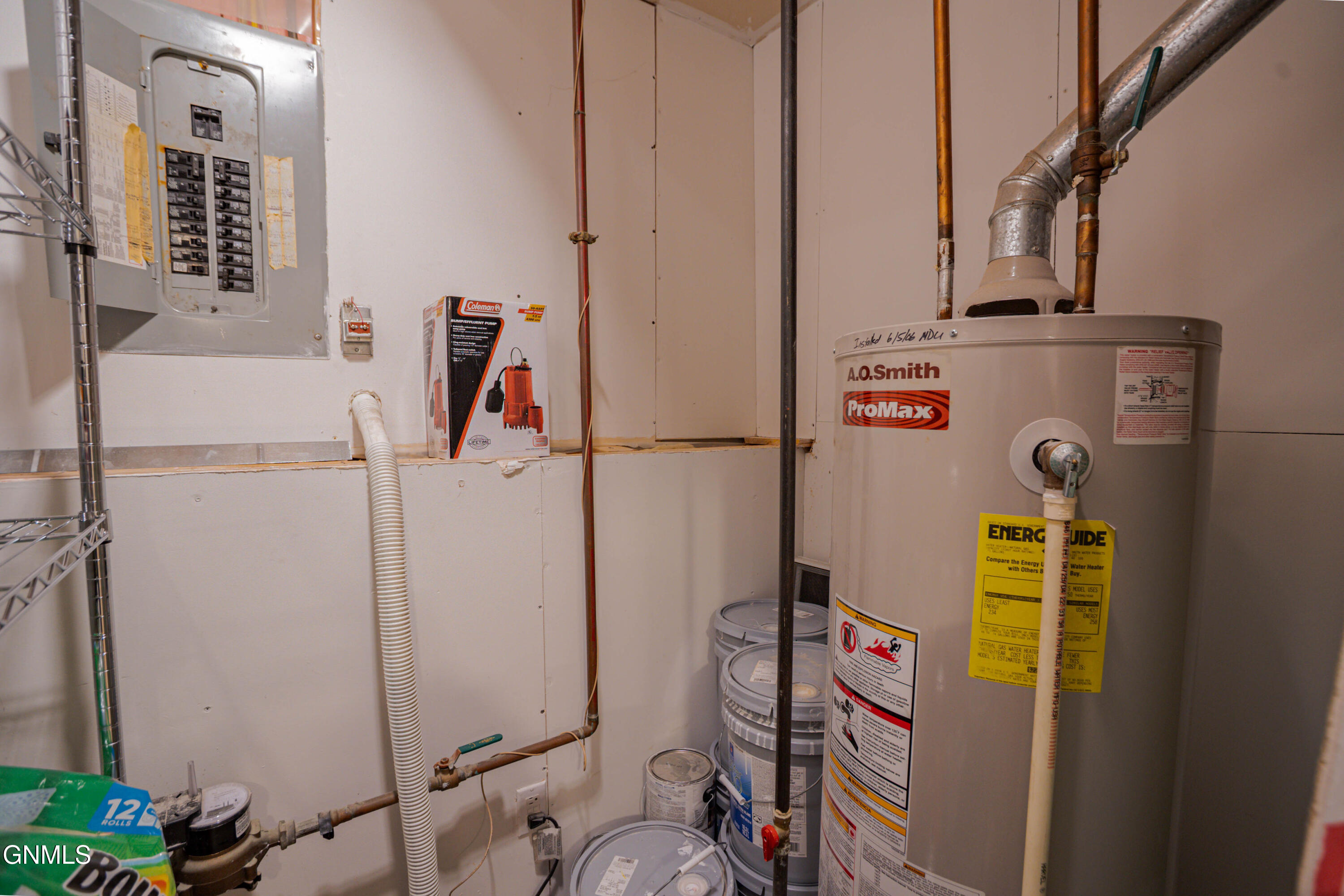 main property photo 37