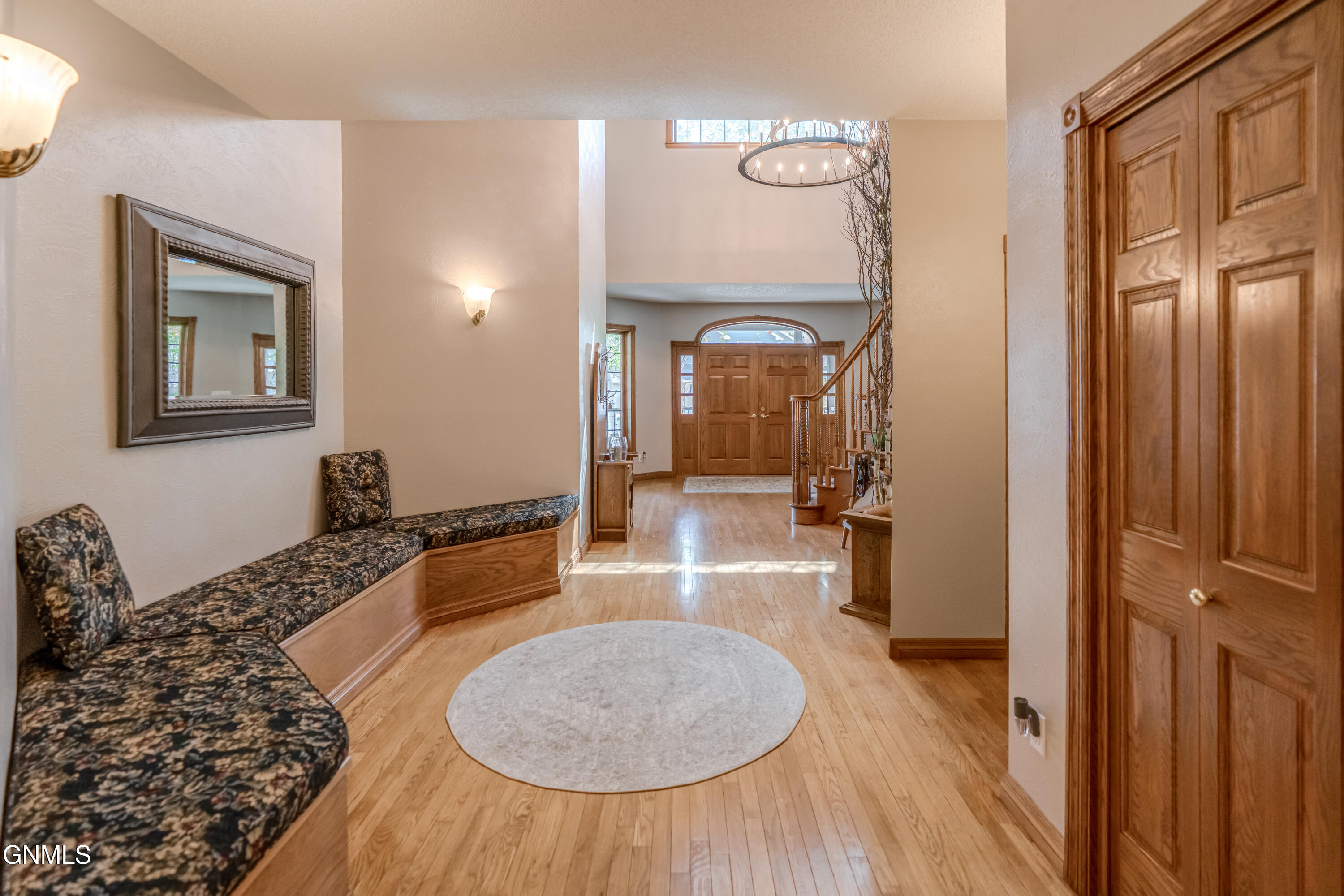 main property photo 20
