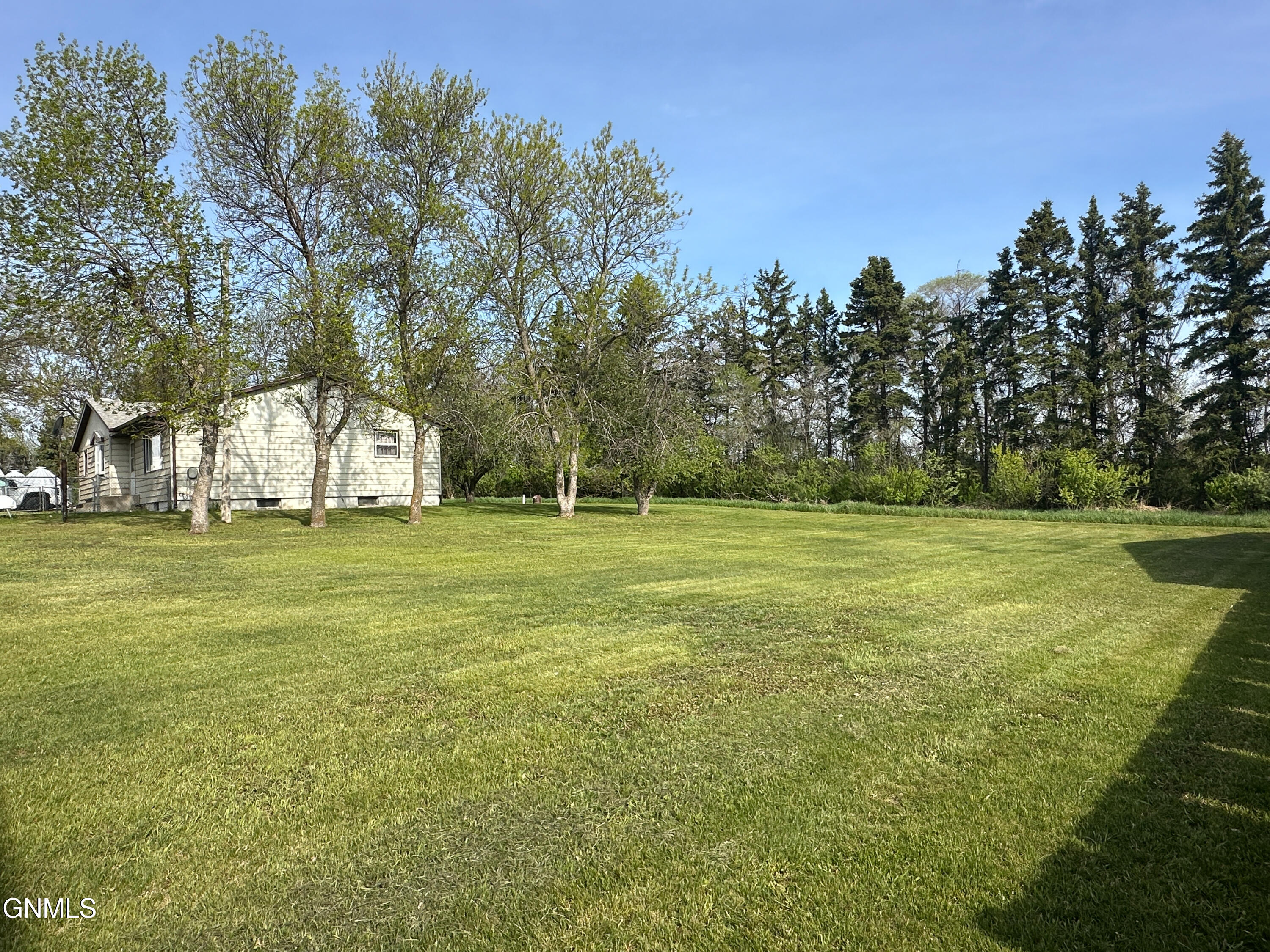main property photo 43