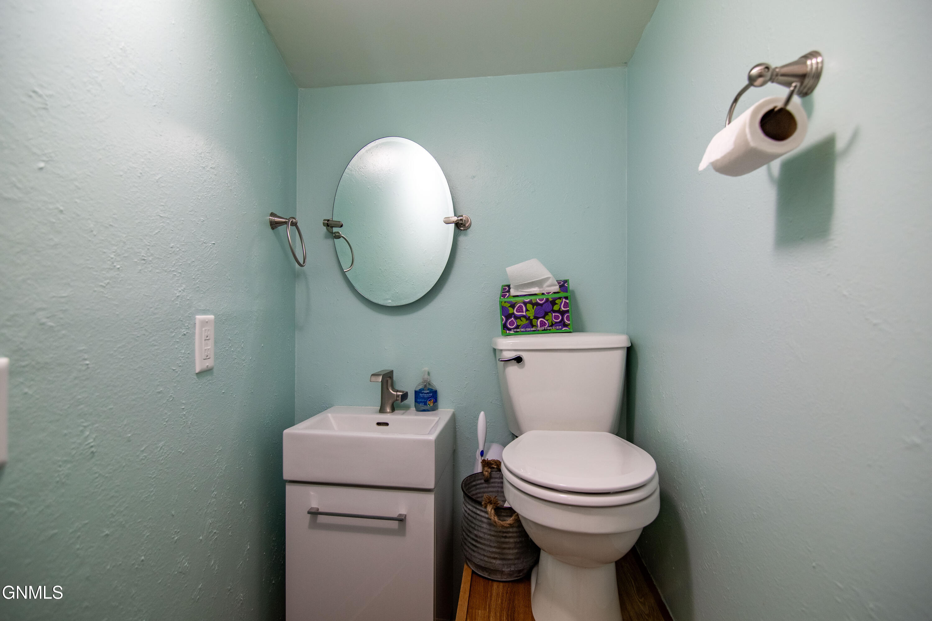 main property photo 21