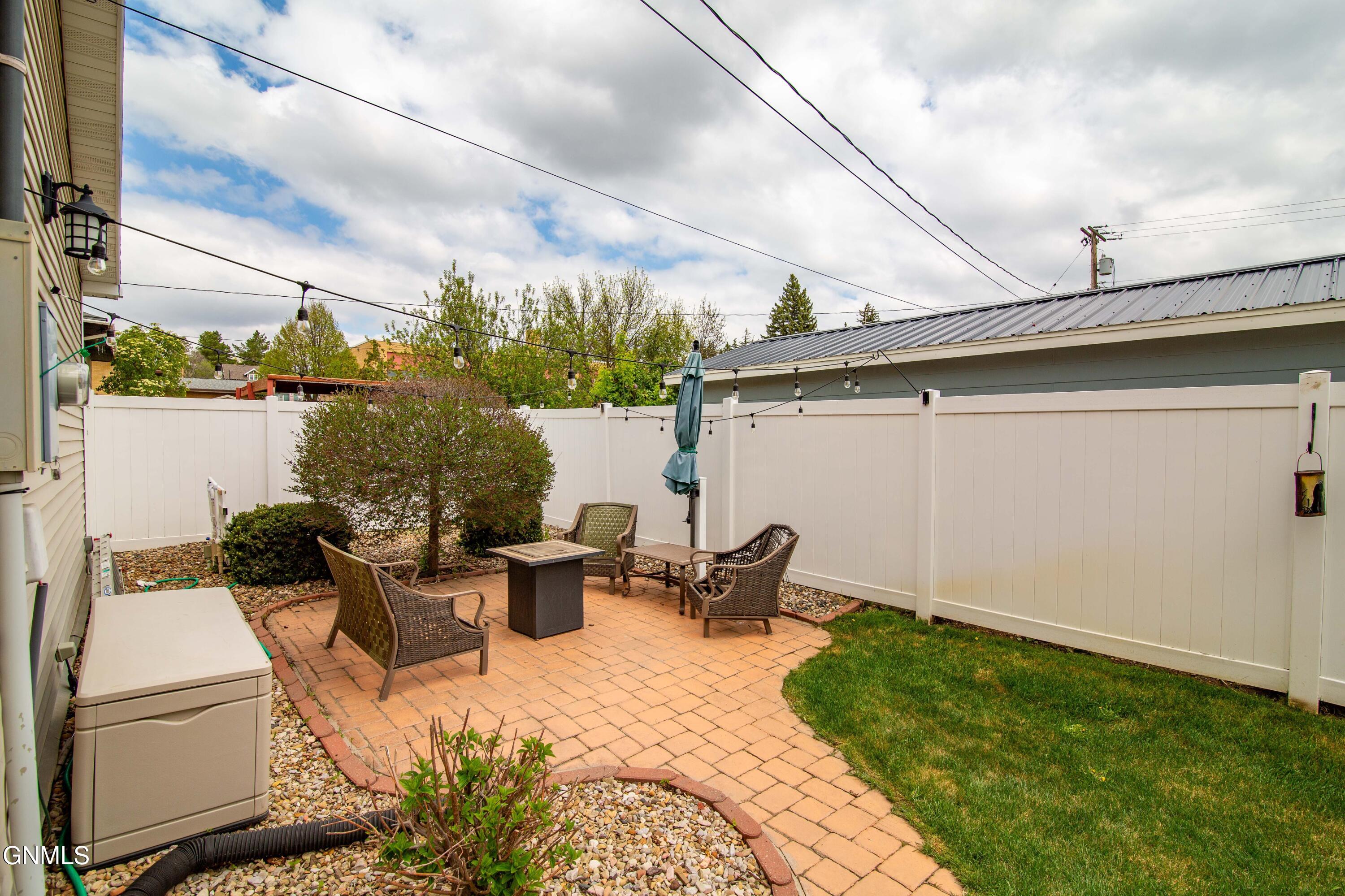 main property photo 48