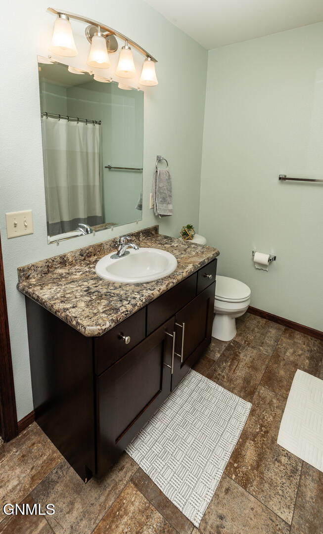 property viewer photo 20